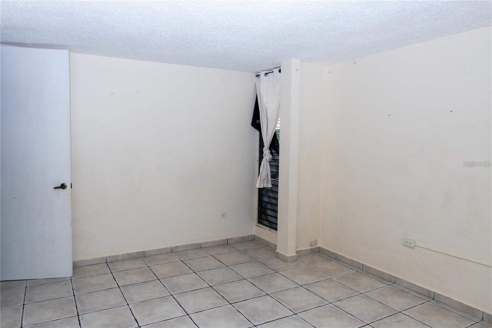 URB. CAMINO DEL MAR DEV. TOA BAJA - Residential