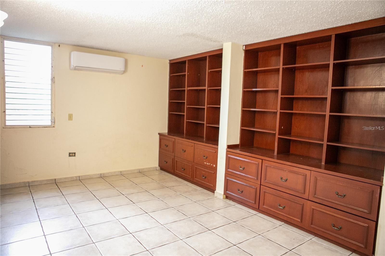 URB. CAMINO DEL MAR DEV. TOA BAJA - Residential