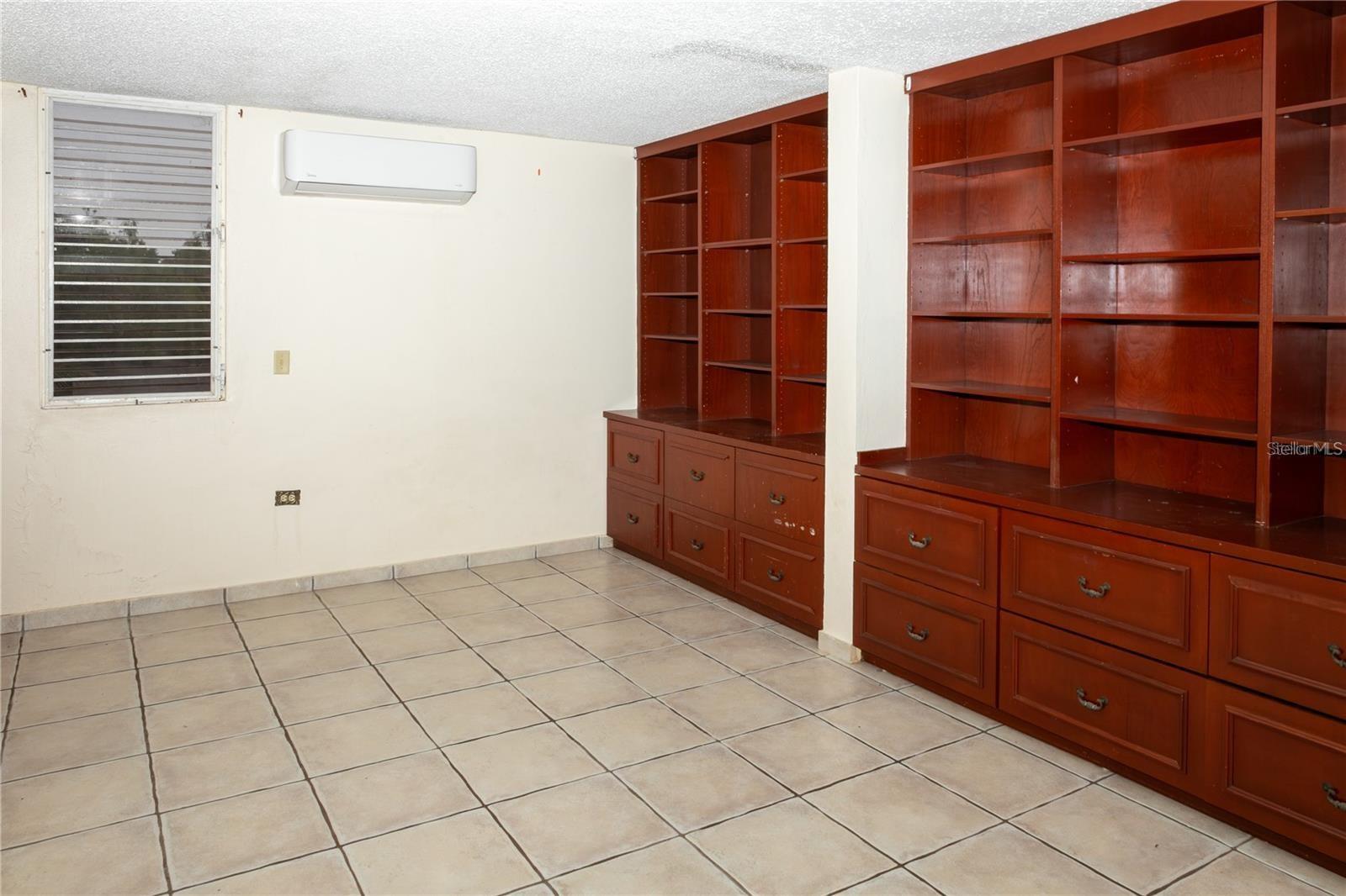 URB. CAMINO DEL MAR DEV. TOA BAJA - Residential