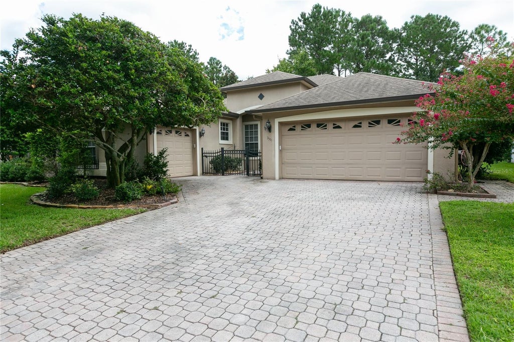 Photo of 3551 Wading Heron Terrace, Oviedo, FL 32766 (MLS # O6440208)