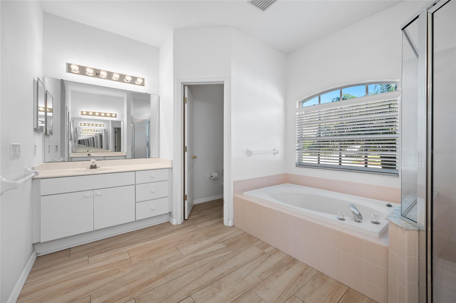 WESTWOOD LAKES PH 2A UNIT 2 - Residential