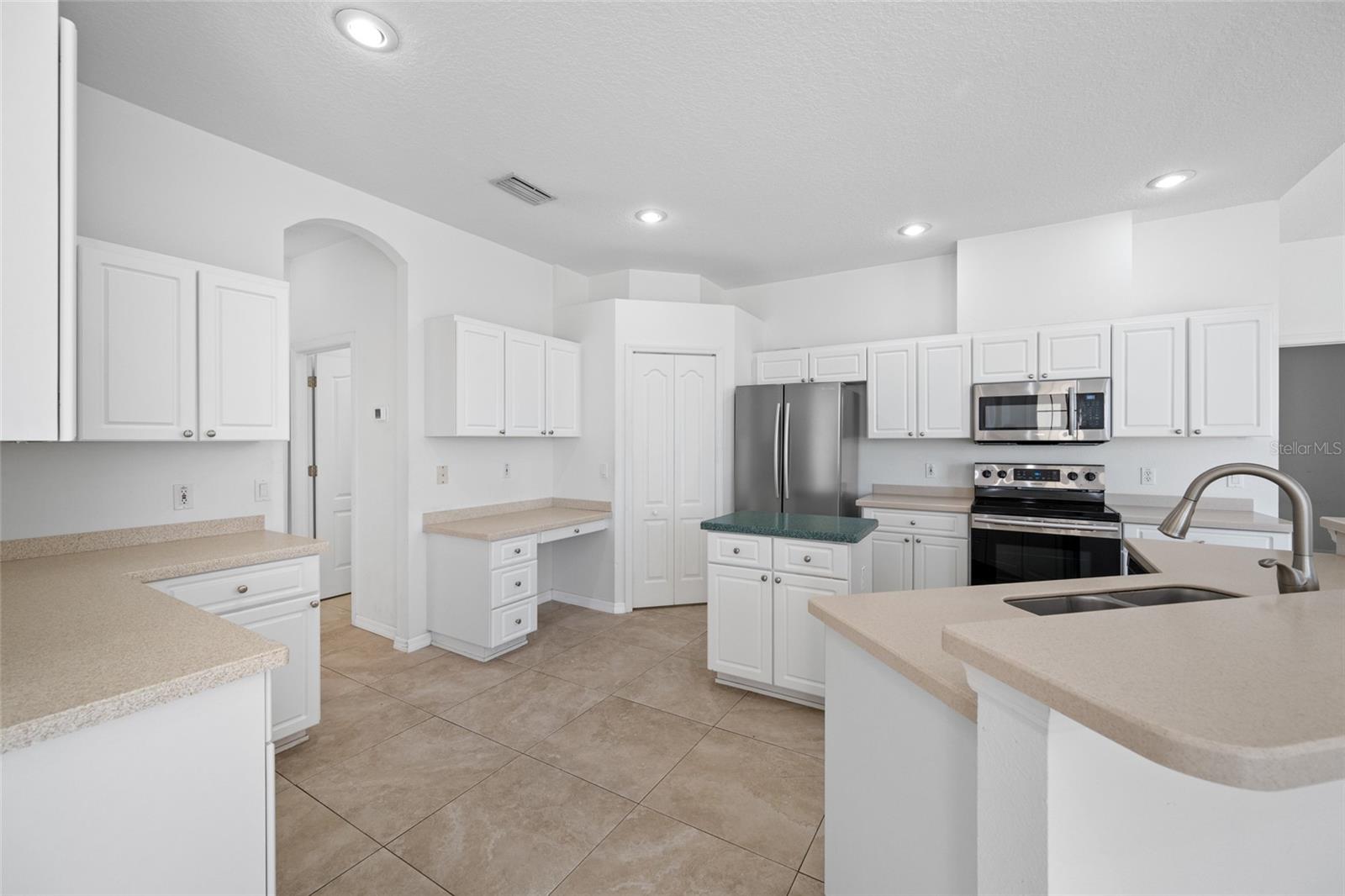 WESTWOOD LAKES PH 2A UNIT 2 - Residential