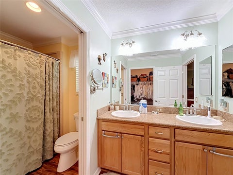 Tiny photo for 1016 Matthew Avenue, Lady Lake, FL 32159 (MLS # OM731342)