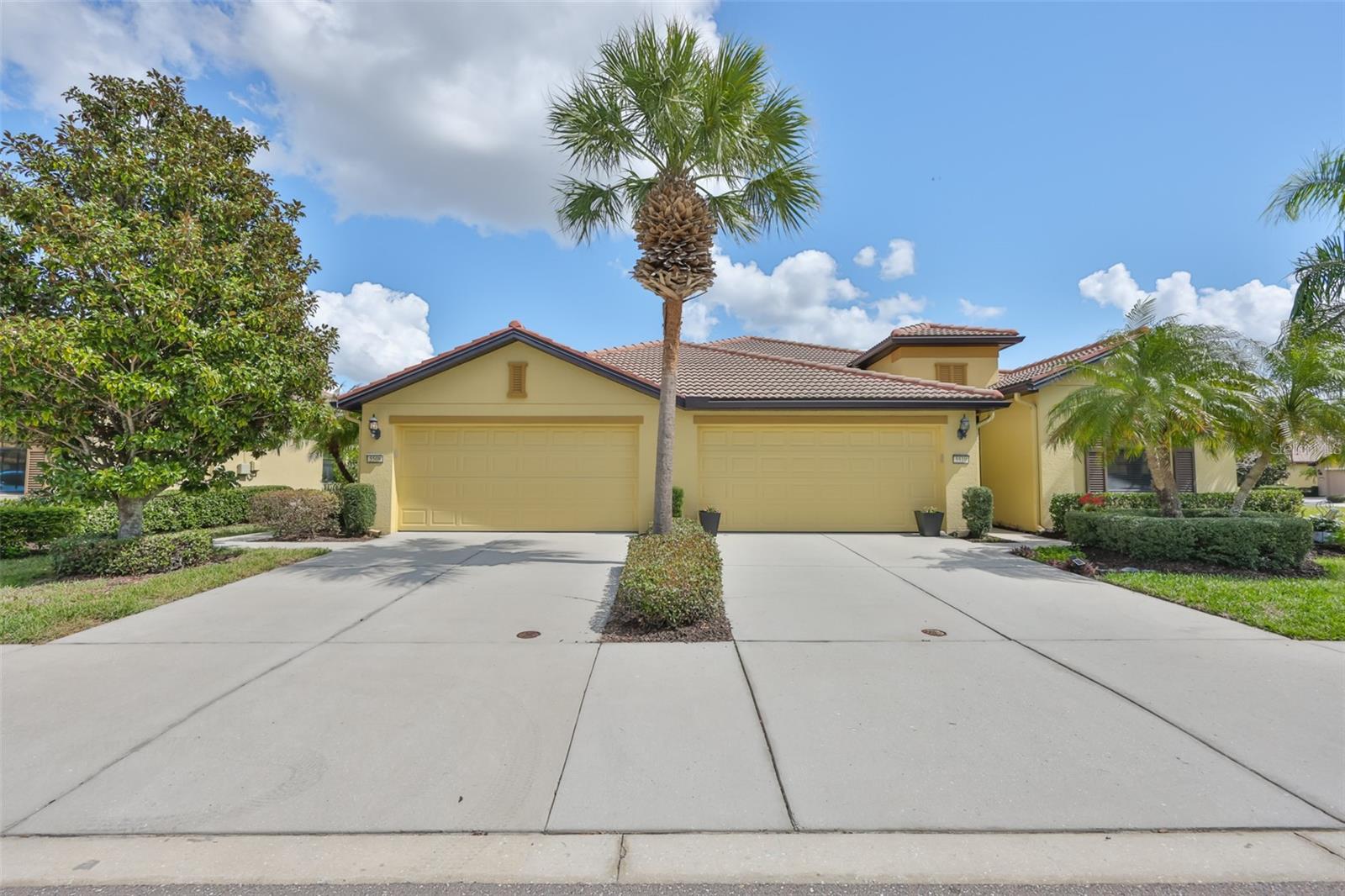 SOUTHSHORE FALLS PH 2 - Residential