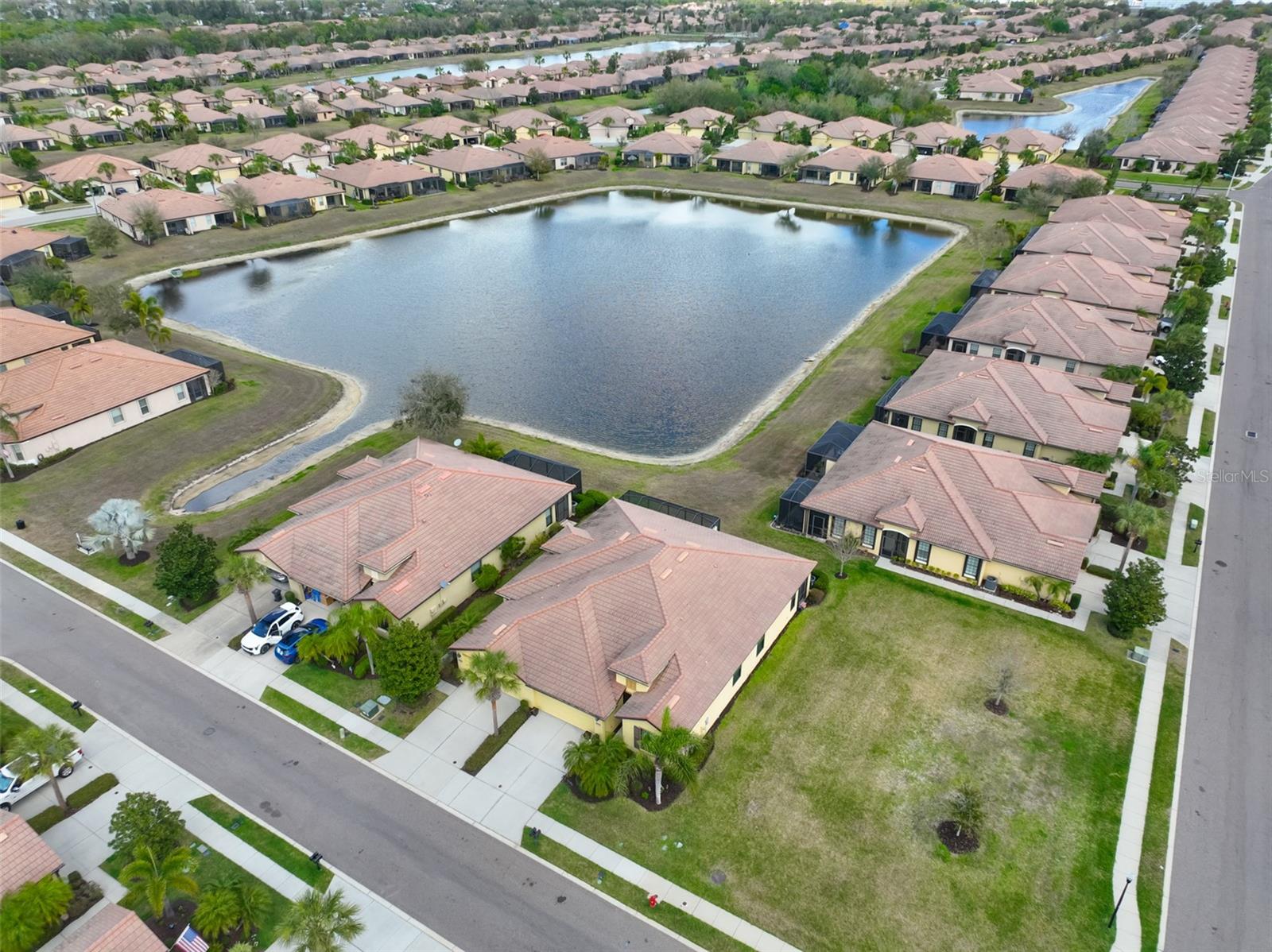 SOUTHSHORE FALLS PH 2 - Residential