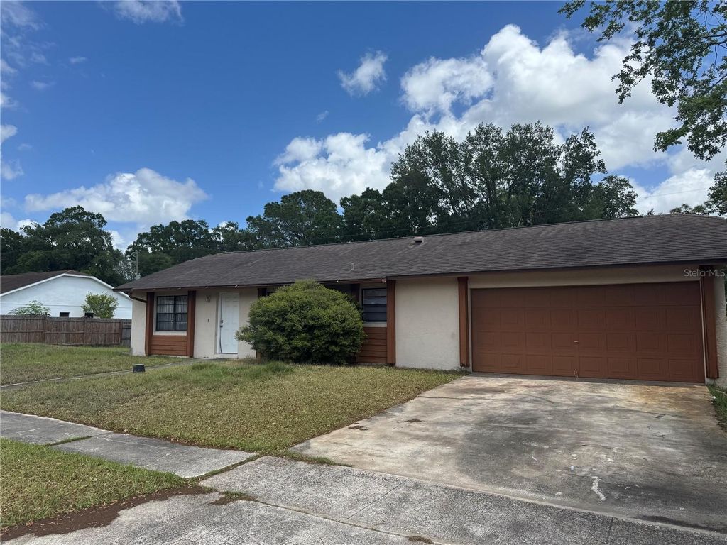 Photo of 701 Kings Cove Court, Orlando, FL 32807 (MLS # O6397589)