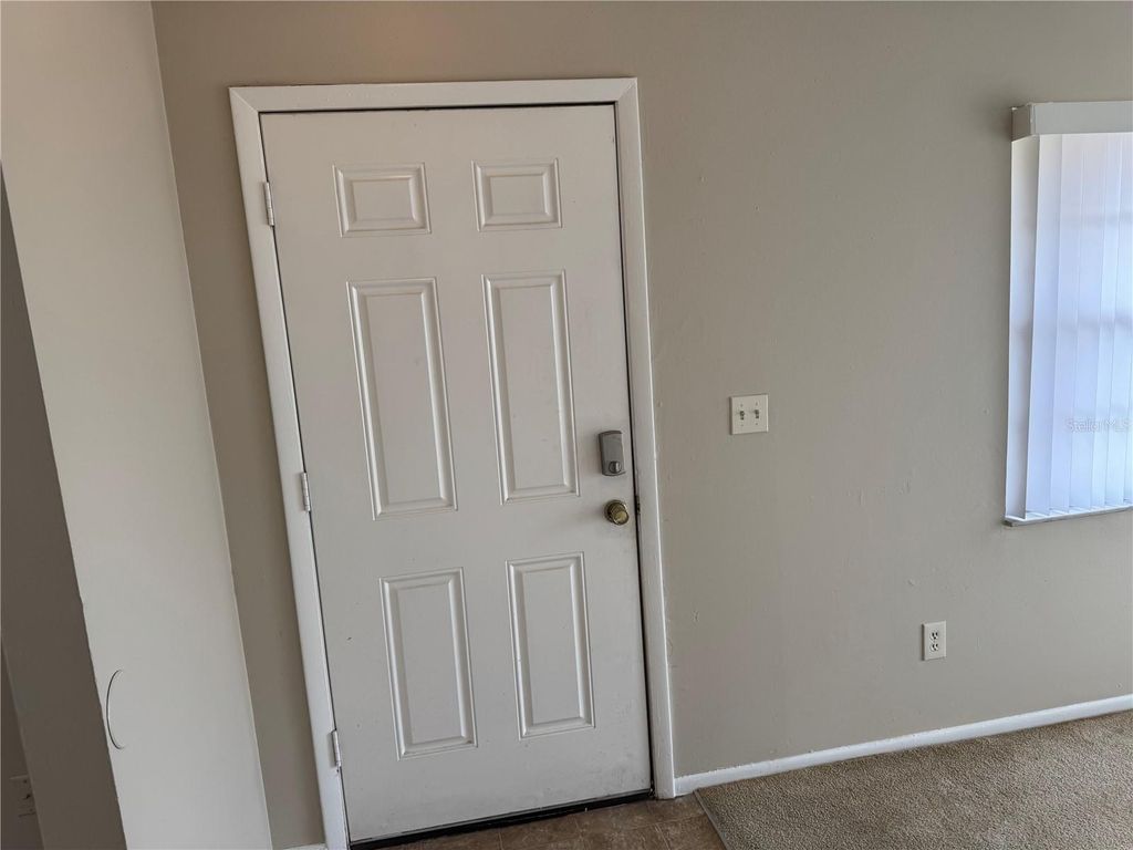 Photo of 701 Kings Cove Court, Orlando, FL 32807 (MLS # O6397589)