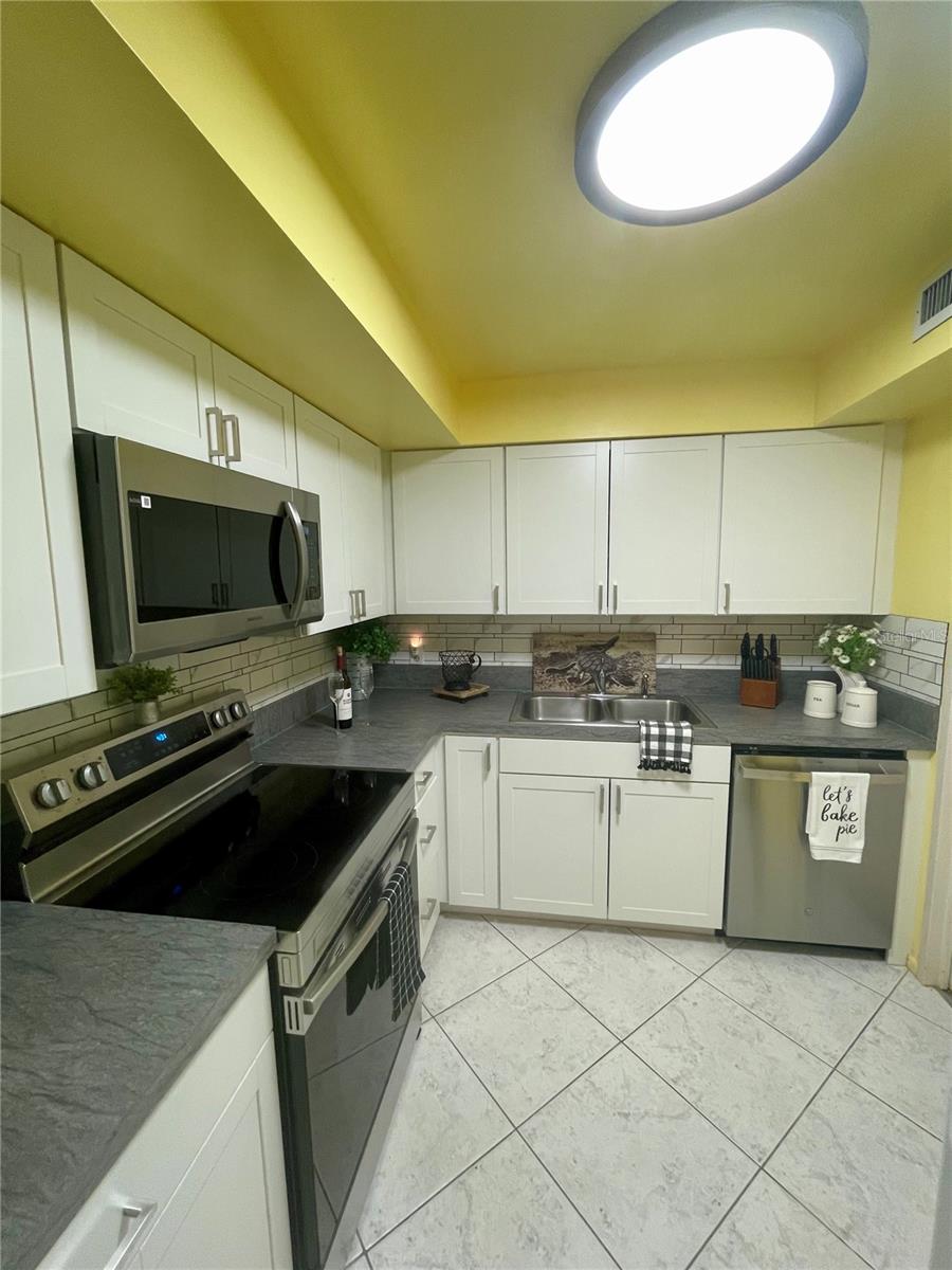 PENDLETON CLUB CONDO - Residential