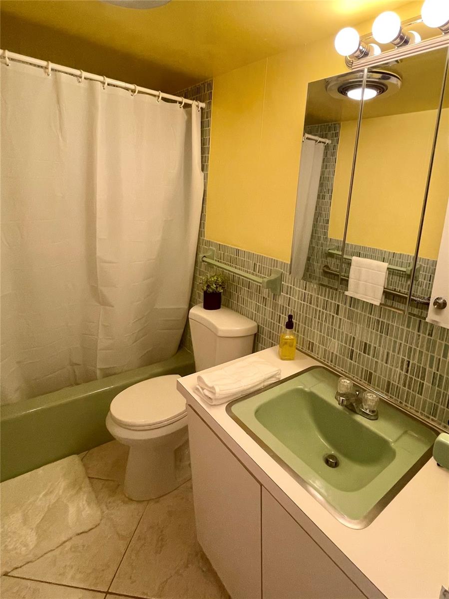 PENDLETON CLUB CONDO - Residential