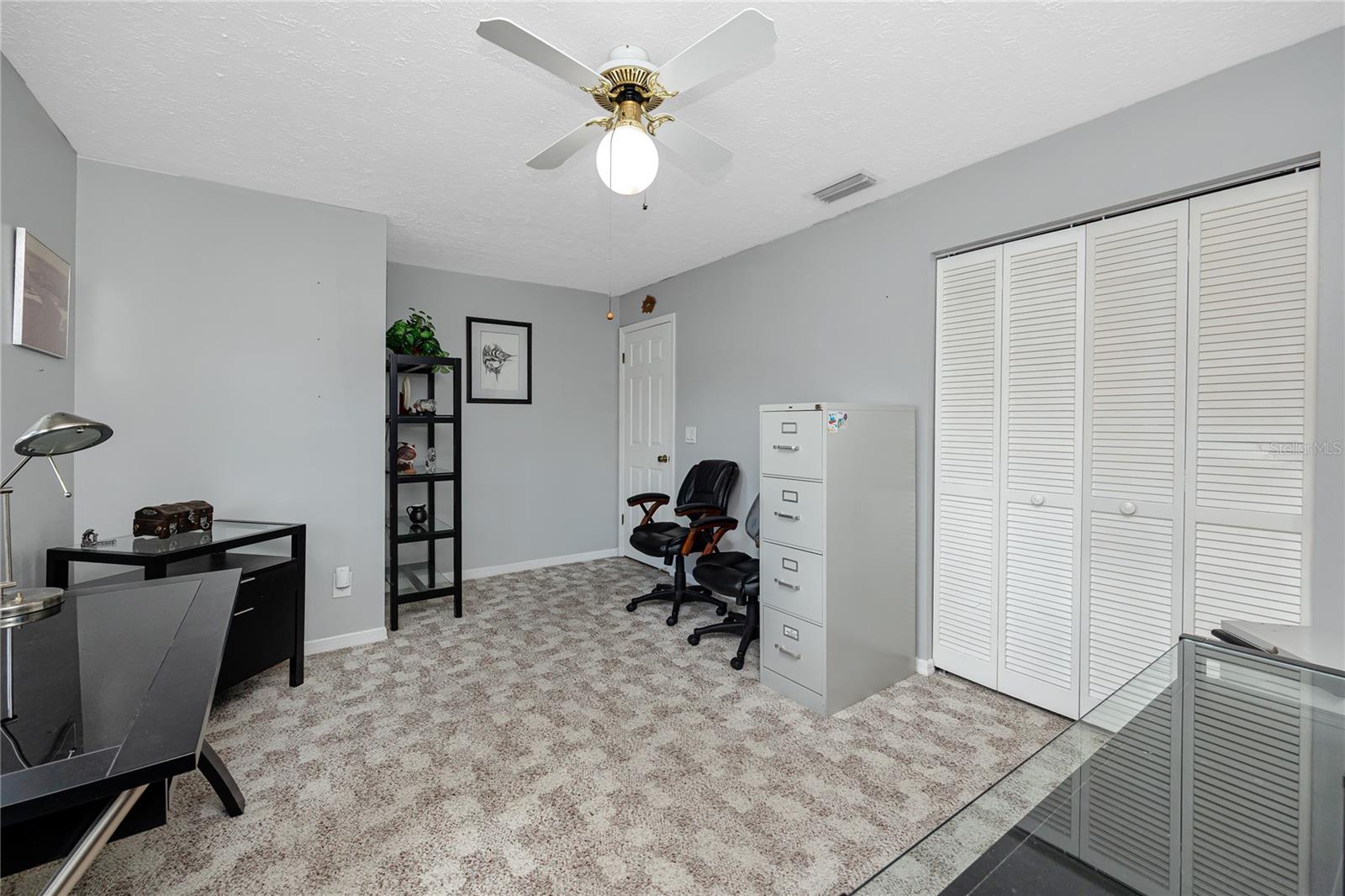 DOLPHIN COVE - Residential