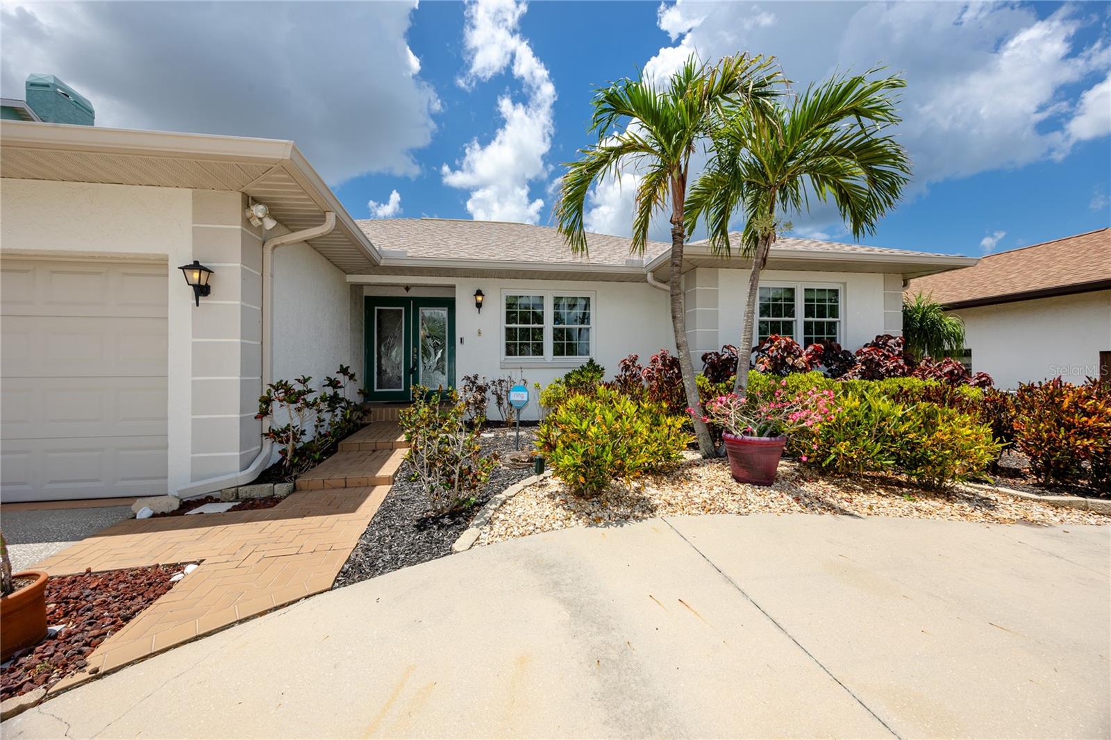 1116 KINGFISH PLACE