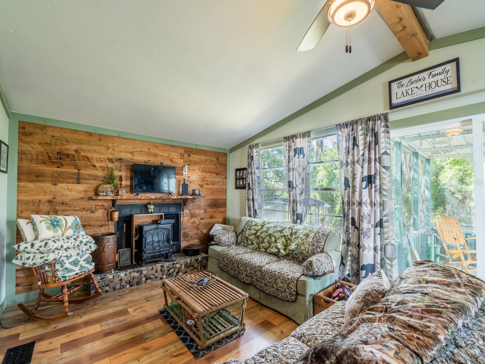 KERSHORES UNIT C - Residential