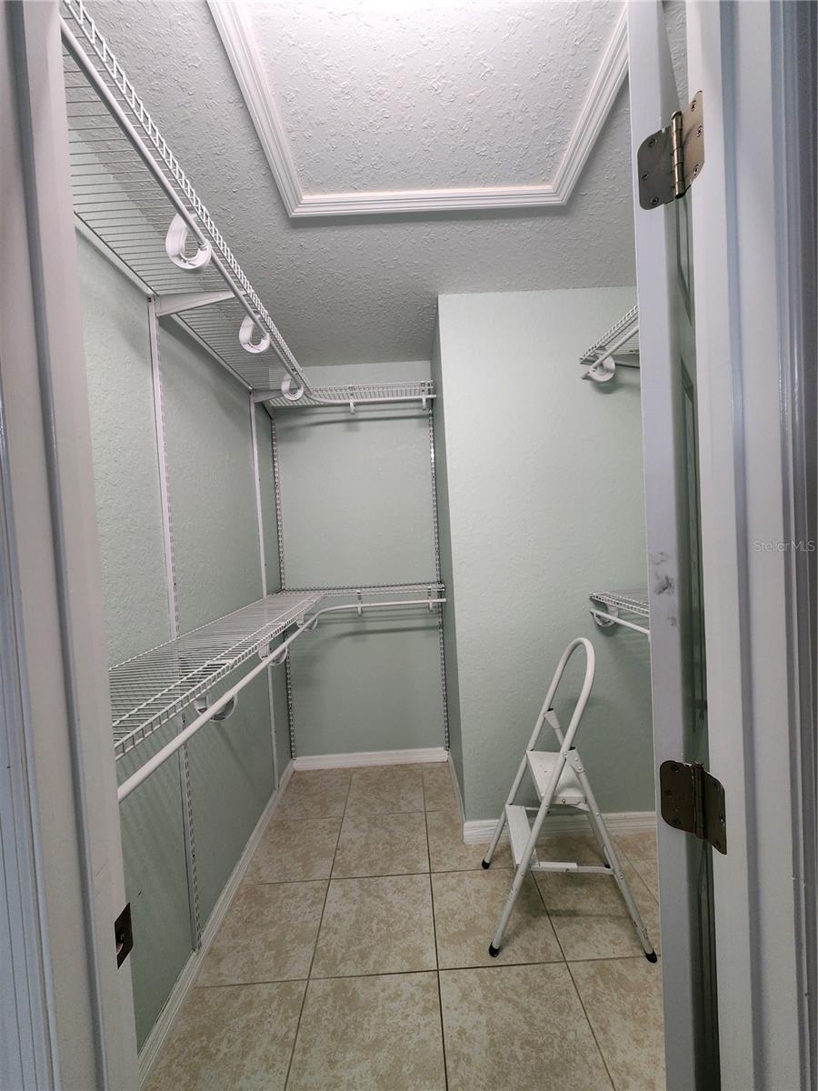 MARION OAKS UN 12 - Residential Lease