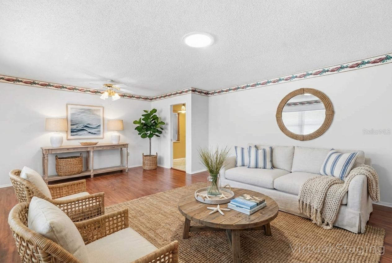 1617 VINCENNES DRIVE