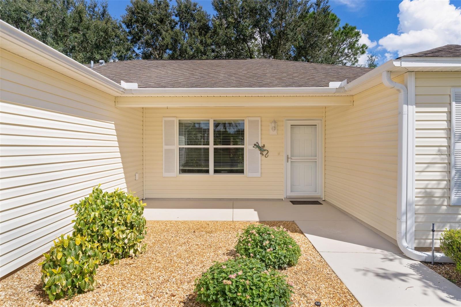 2076 HARSTON TRAIL