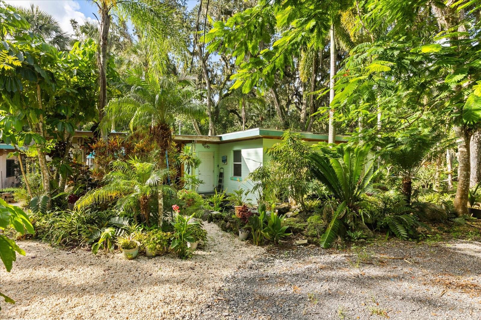 PLANTATION ACRES - Residential
