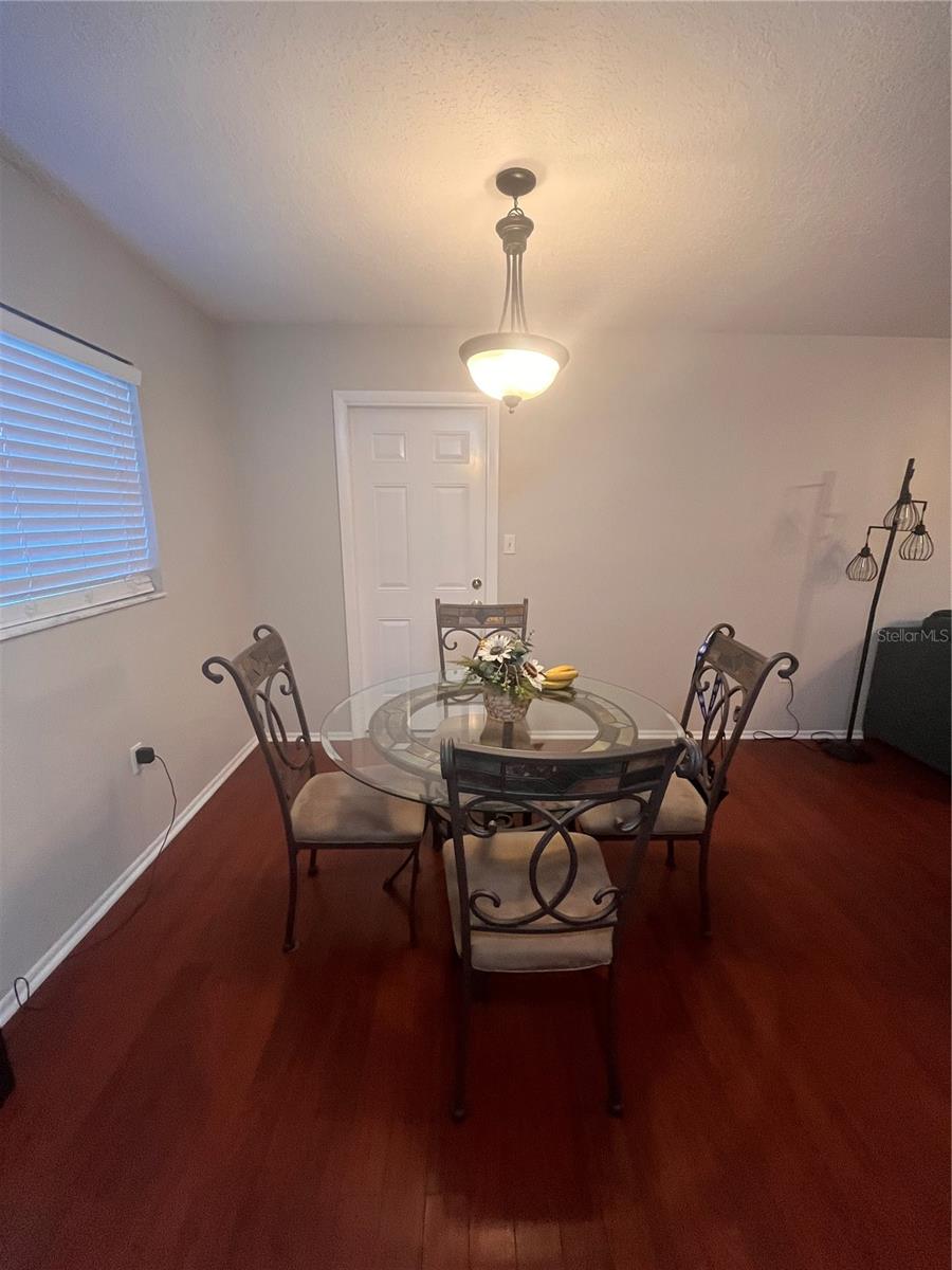 LEESBURG WESTSIDE OAKS FIRST ADD - Residential