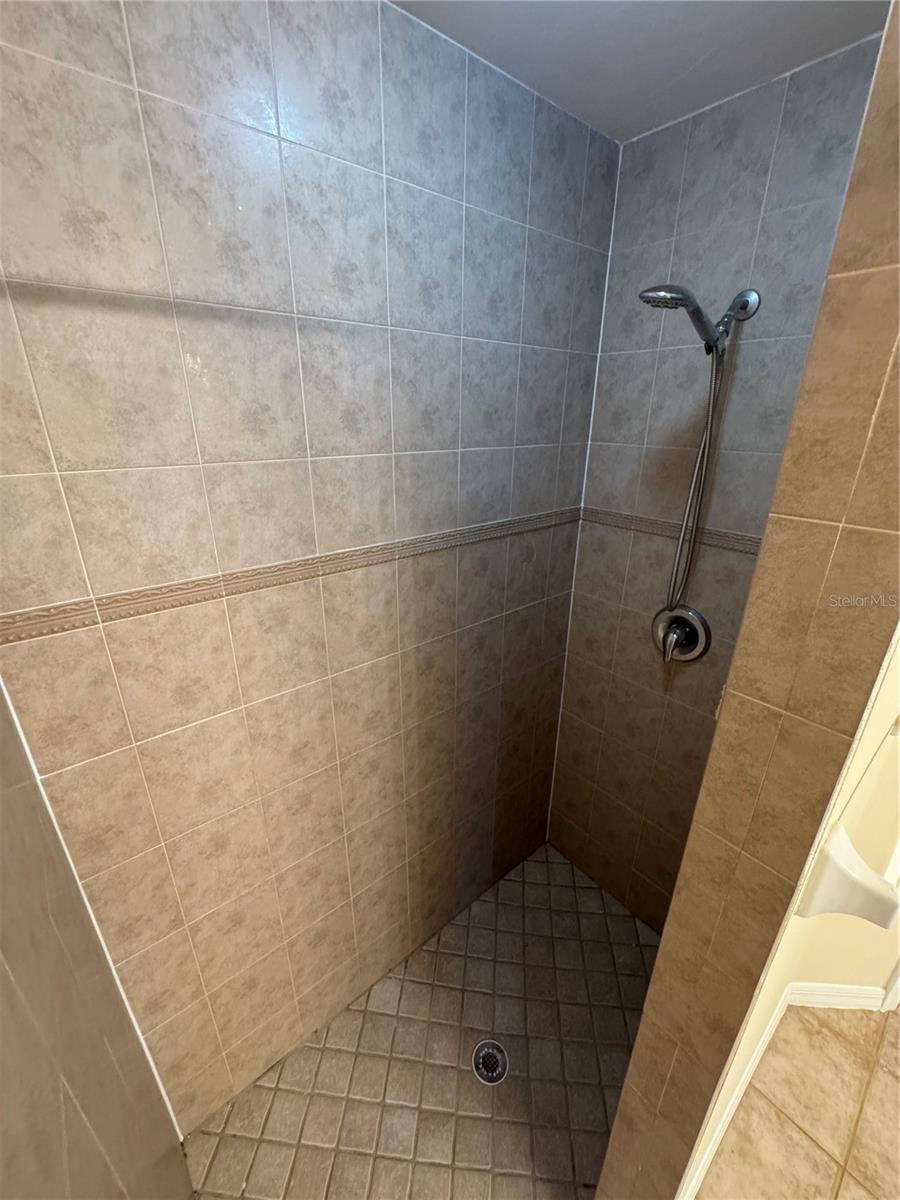 PORT CHARLOTTE SUB 49 - Residential Lease