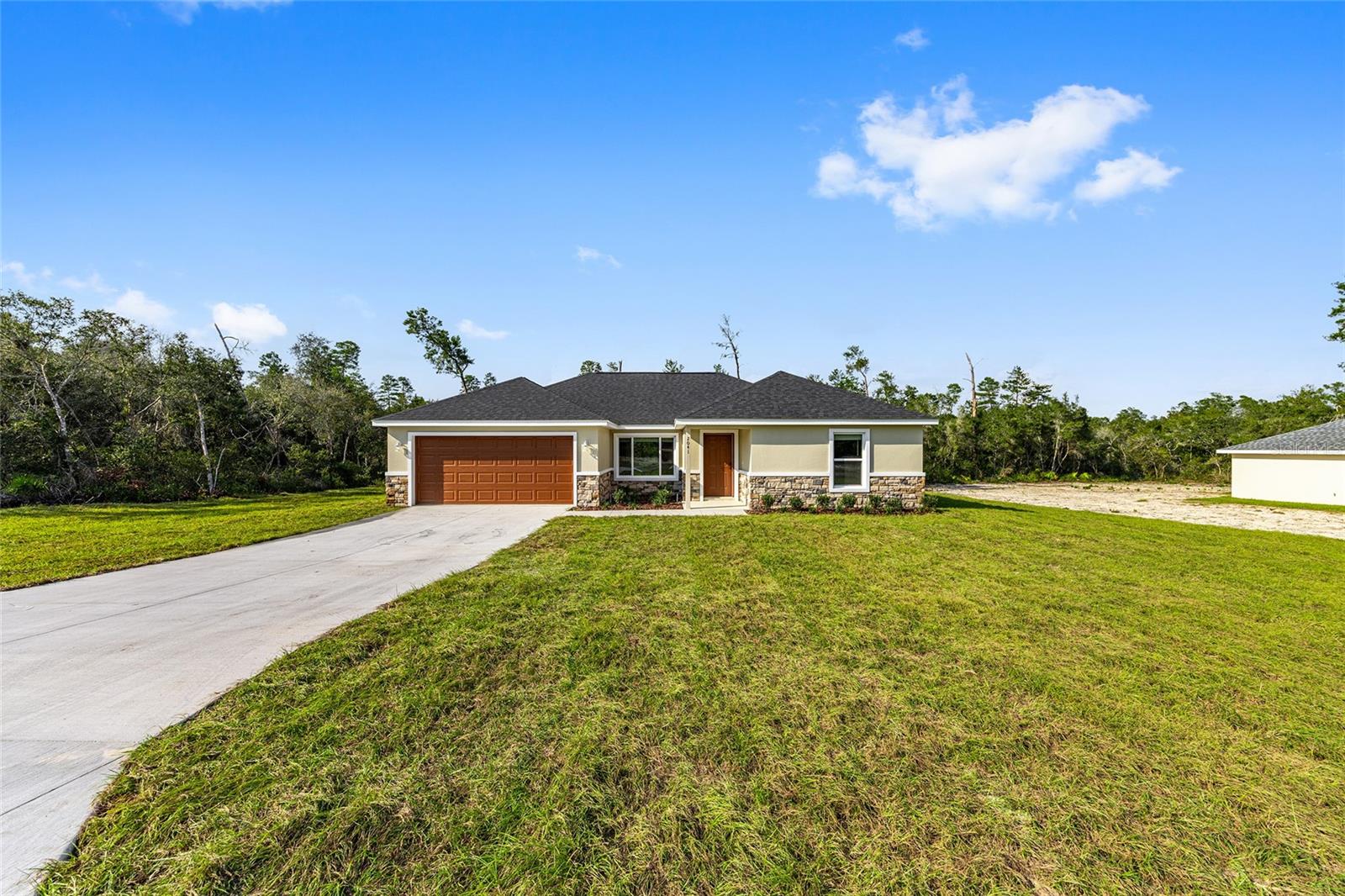 TRAILS EAST - Residential