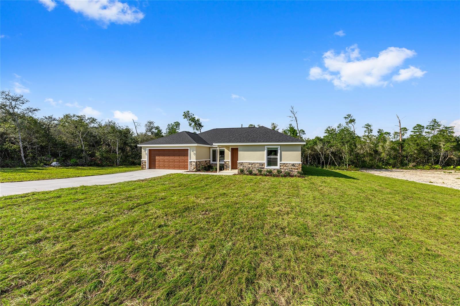 TRAILS EAST - Residential