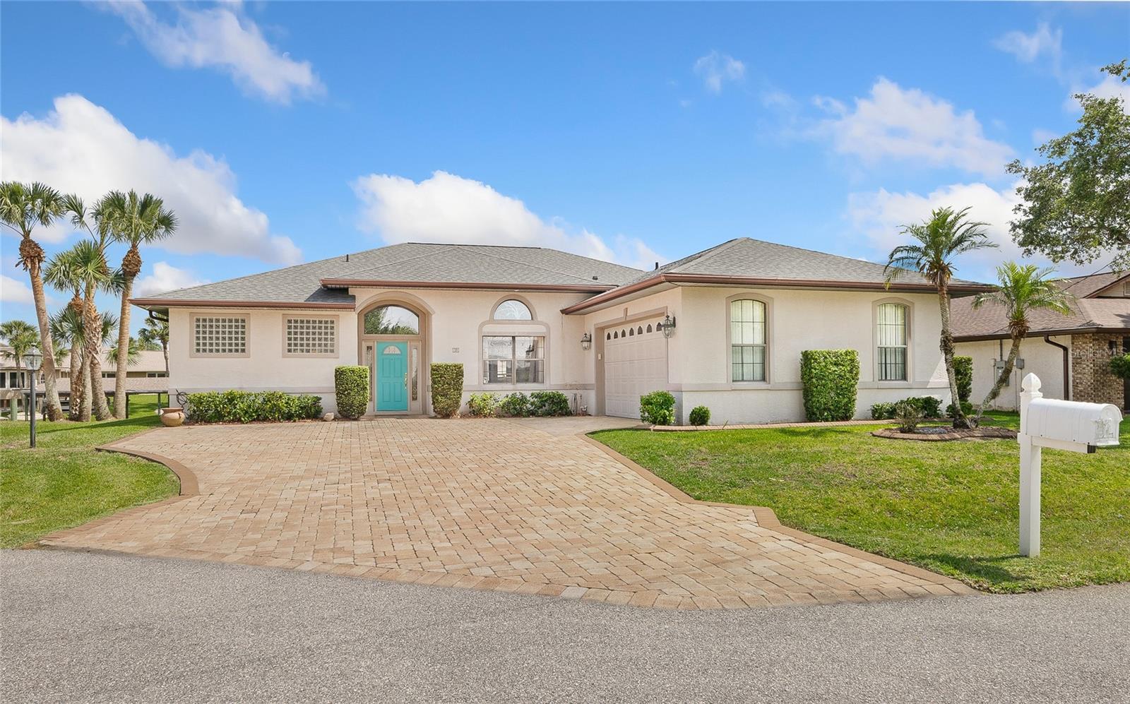 20 CEDARDALE COURT