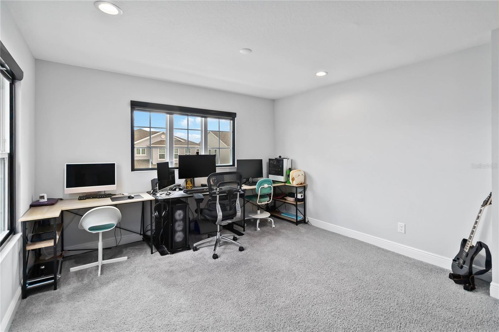 HANOVER LAKES PH 5 - Residential