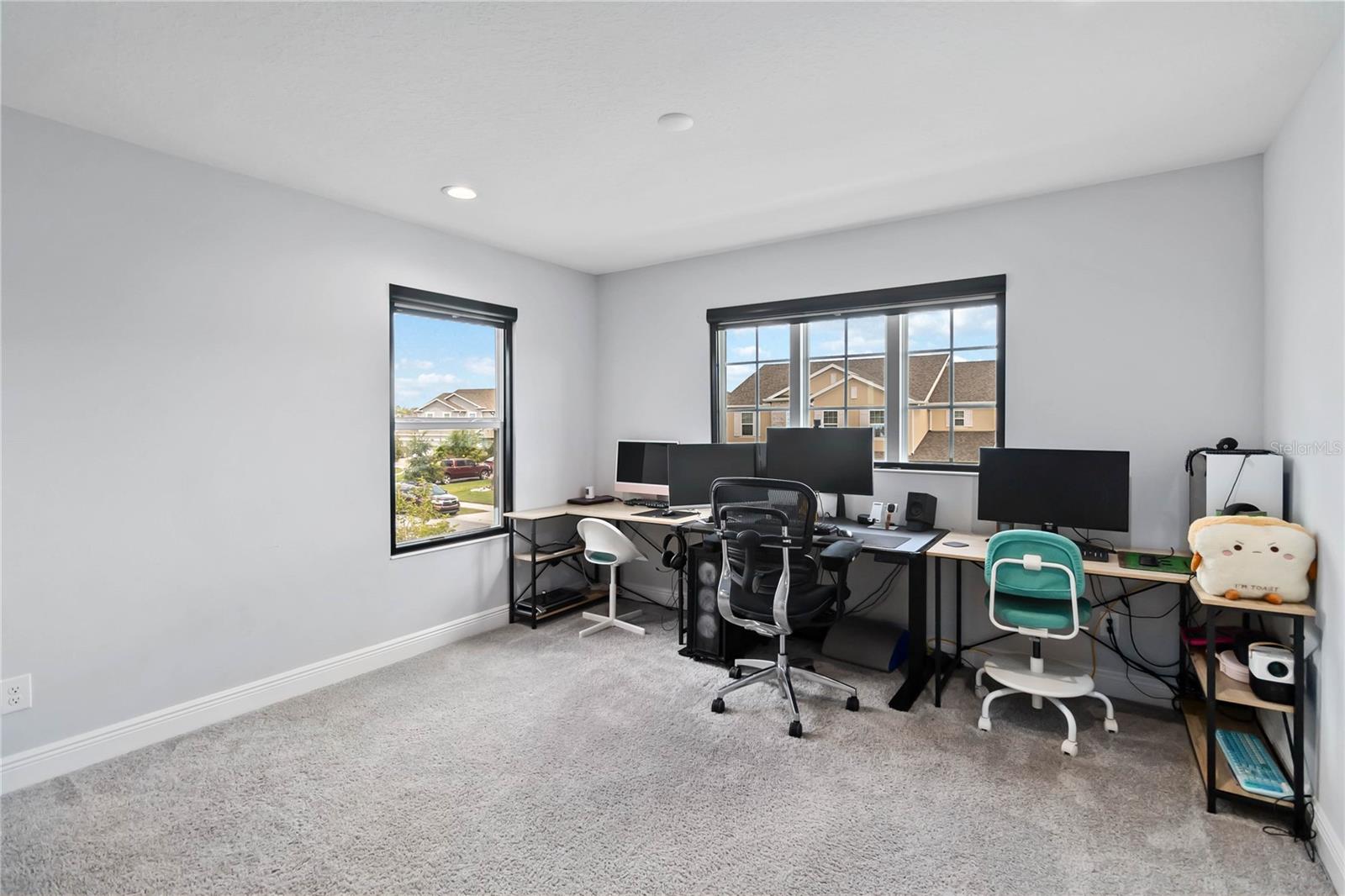 HANOVER LAKES PH 5 - Residential