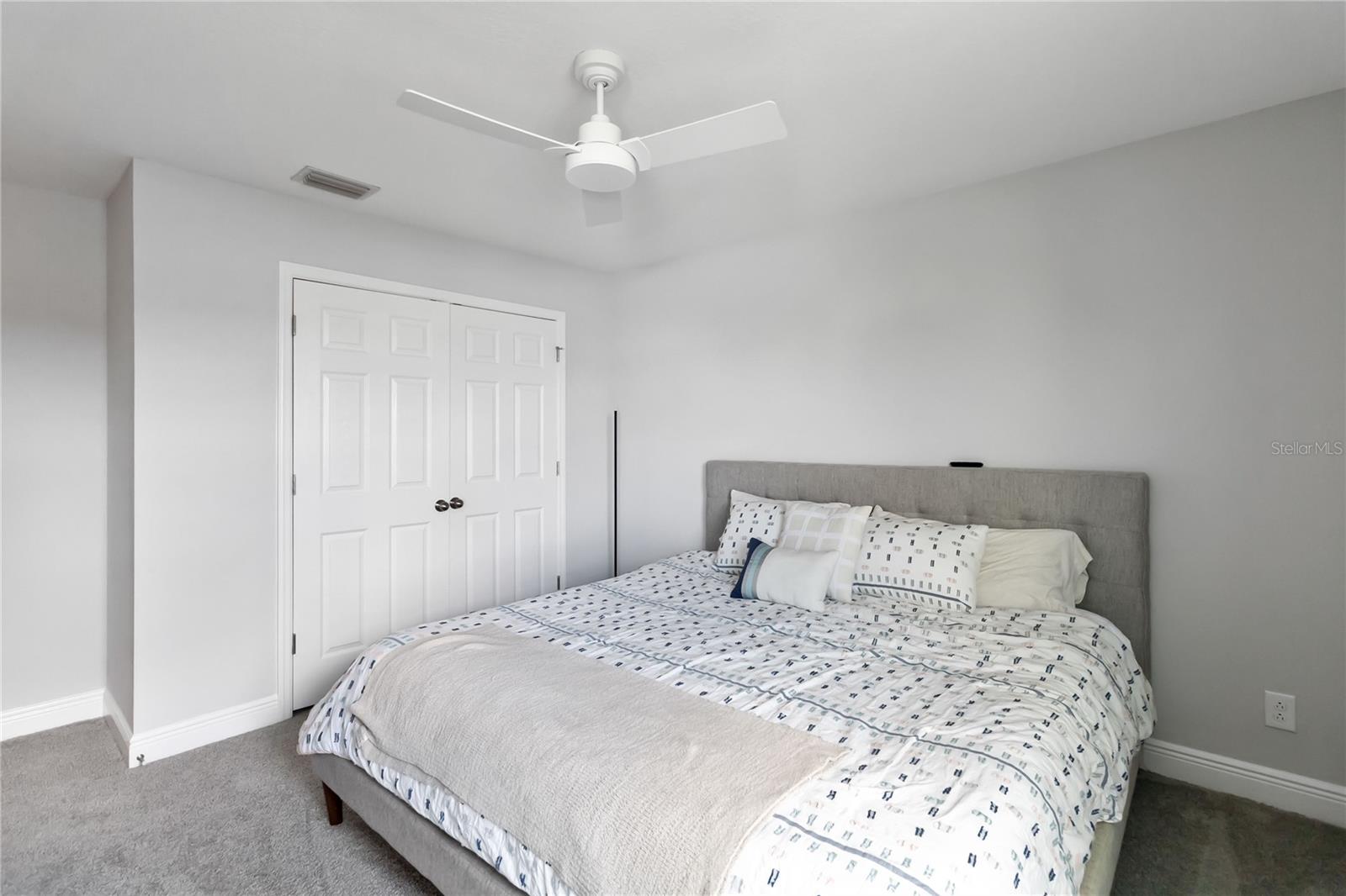 HANOVER LAKES PH 5 - Residential