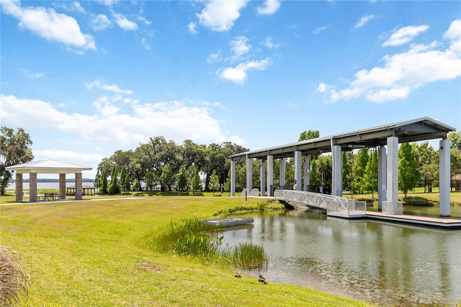 HANOVER LAKES PH 5 - Residential