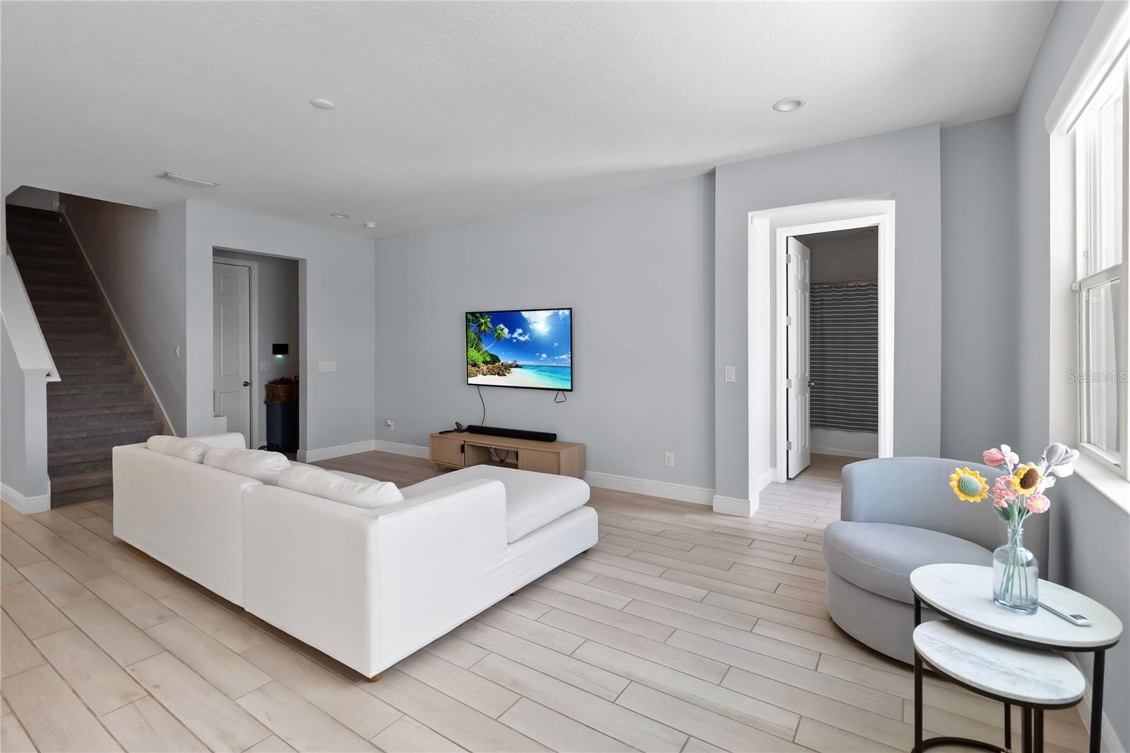 HANOVER LAKES PH 5 - Residential