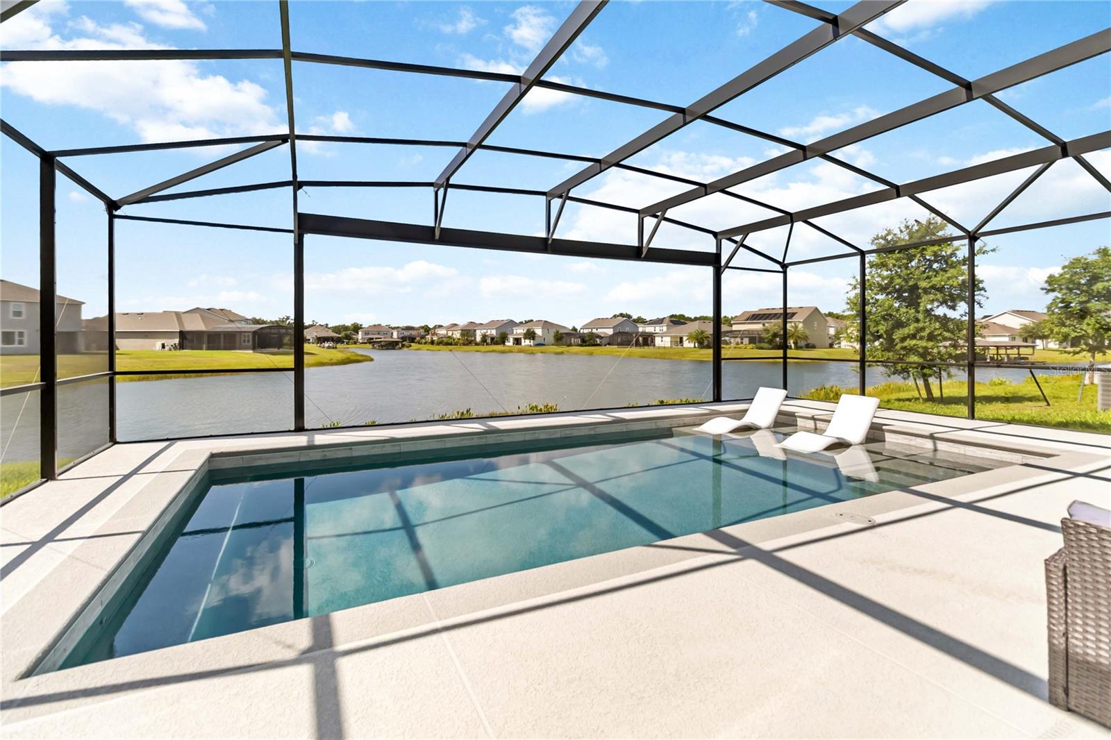 HANOVER LAKES PH 5 - Residential