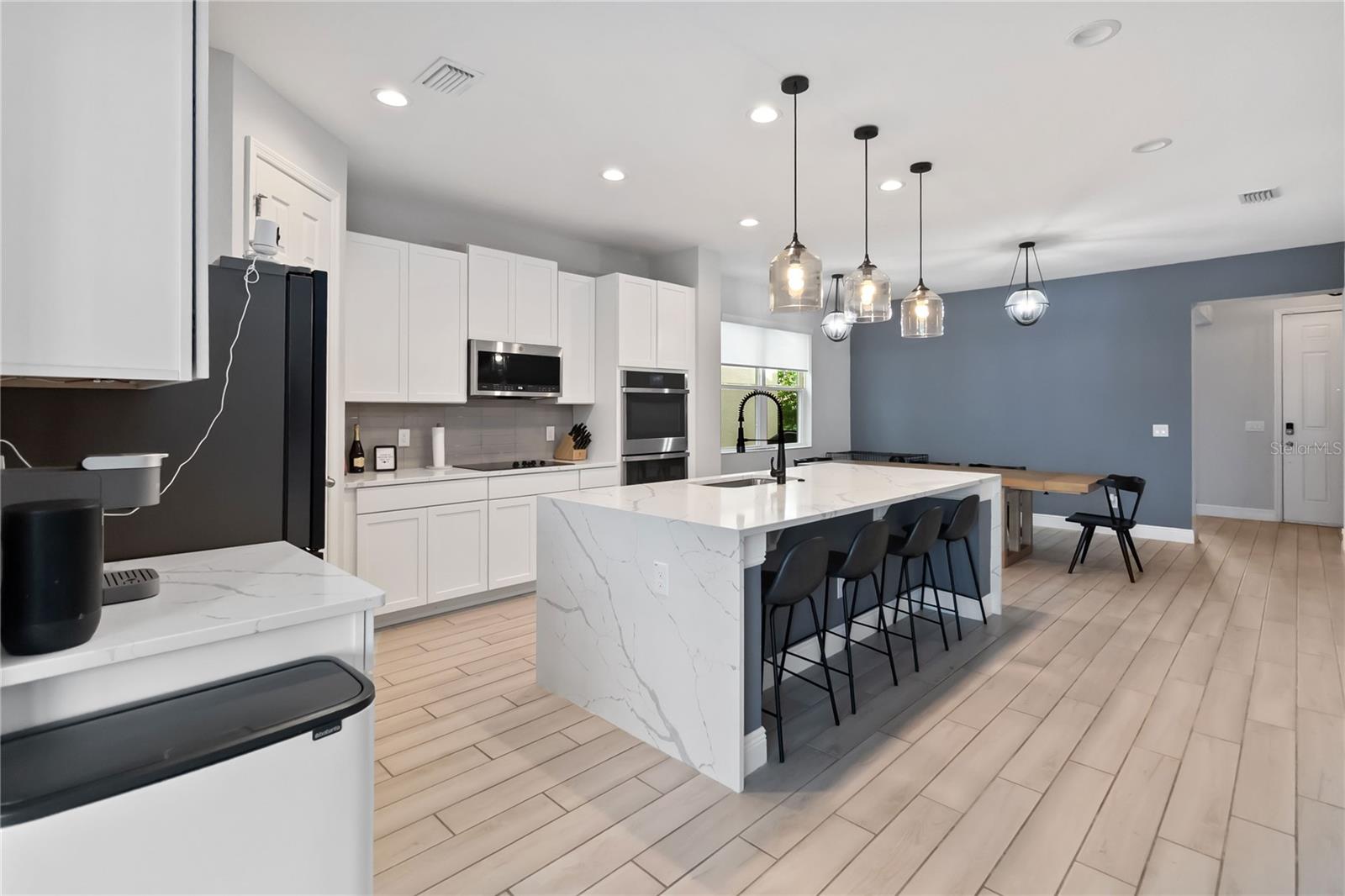 HANOVER LAKES PH 5 - Residential