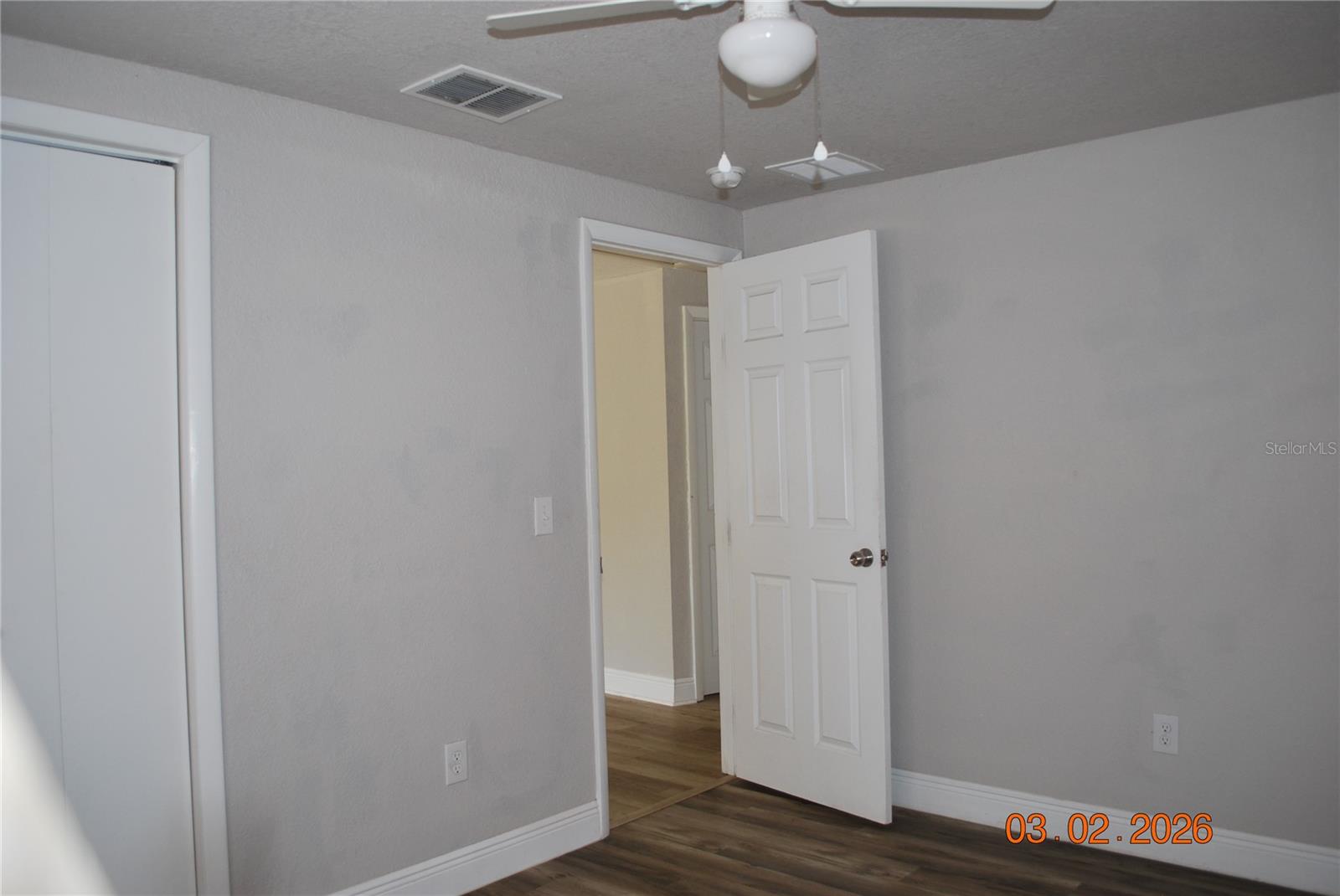 LINCOLN PARK EAST - Residential Lease