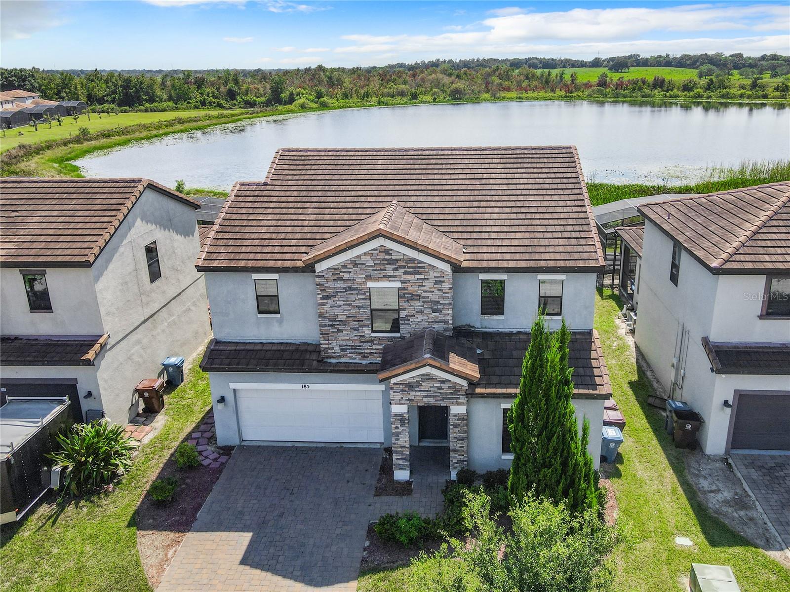 185 MITCHELLS MANOR