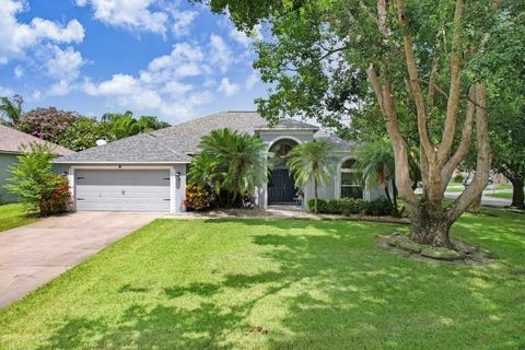 829 INNERGARY PLACE VALRICO FL 33594