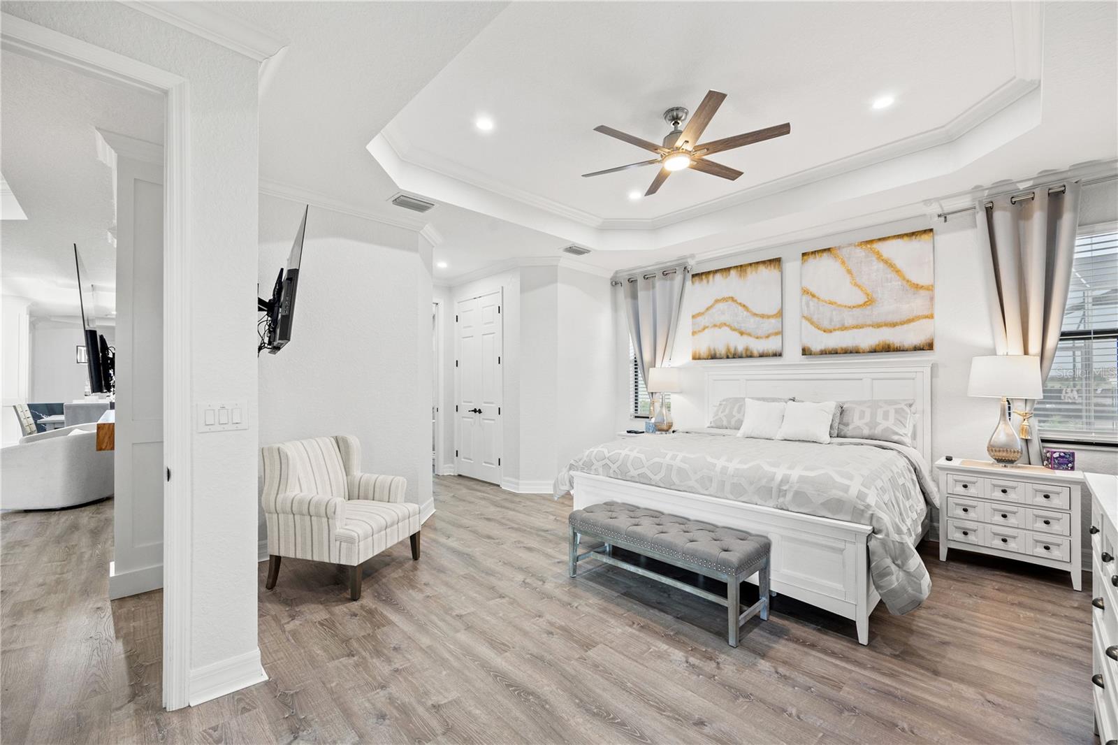 LAKEWOOD NATIONAL - Residential Lease