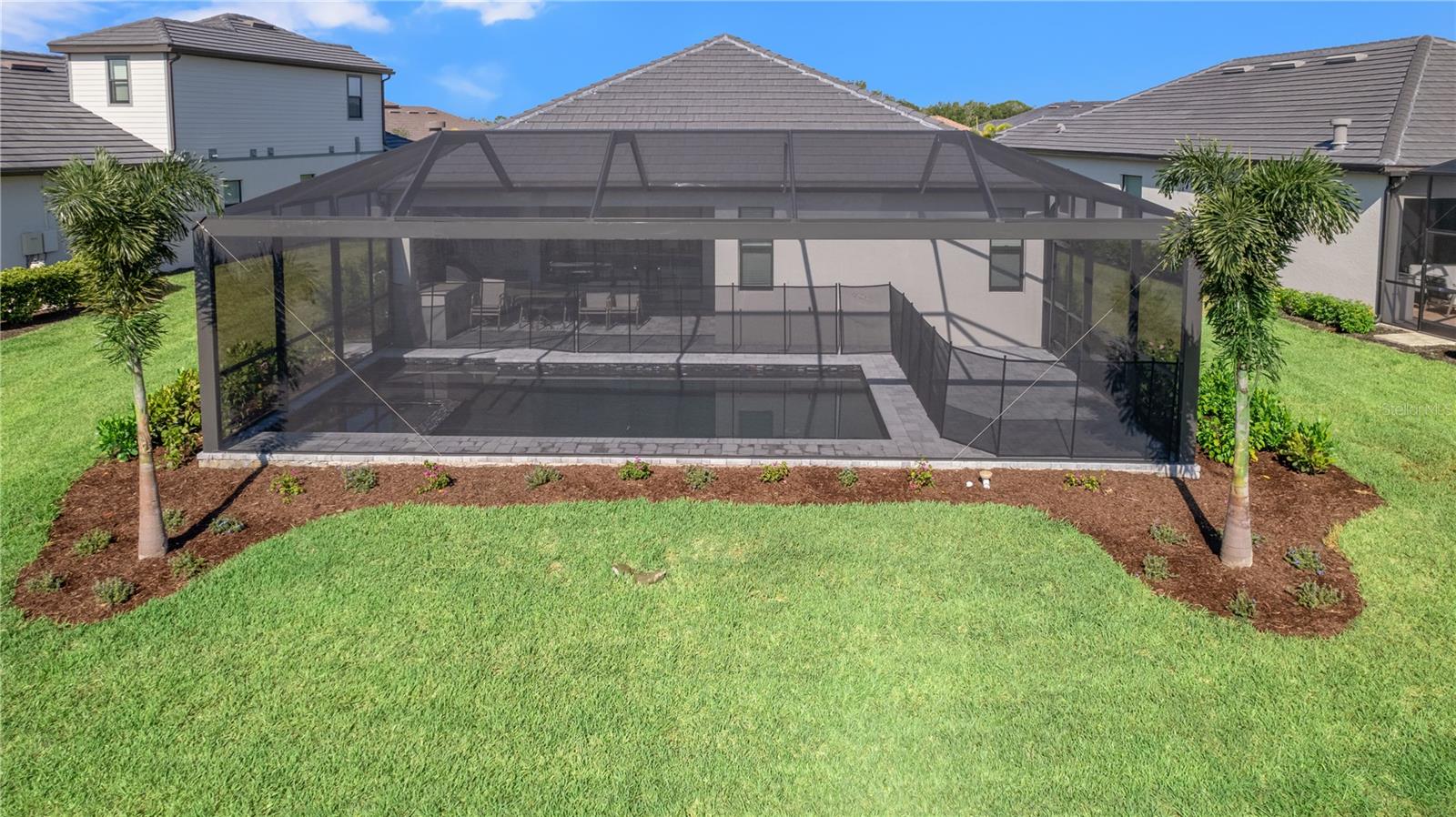 LAKEWOOD NATIONAL - Residential Lease