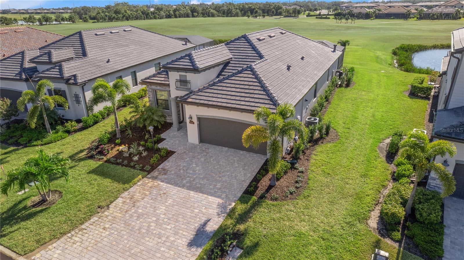 LAKEWOOD NATIONAL - Residential Lease