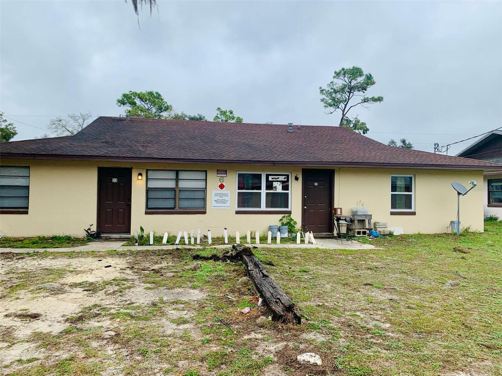Welcome to your new home in Ocala, Florida! This charming property is conveniently located near restaurants and stores, making everyday errands and dining out a breeze. With quick access to AdventHealth Ocala in just 9 minutes and Madison Street Academy of Arts only 7 minutes away, you’ll enjoy both convenience and community.
This home offers a spacious floor area, perfect for comfortable living.
Don’t miss out on this fantastic opportunity to call Ocala home.
This apartment is tenant-occupied at the moment. More pictures coming soon. This apartment will be available on September 1st, 2026