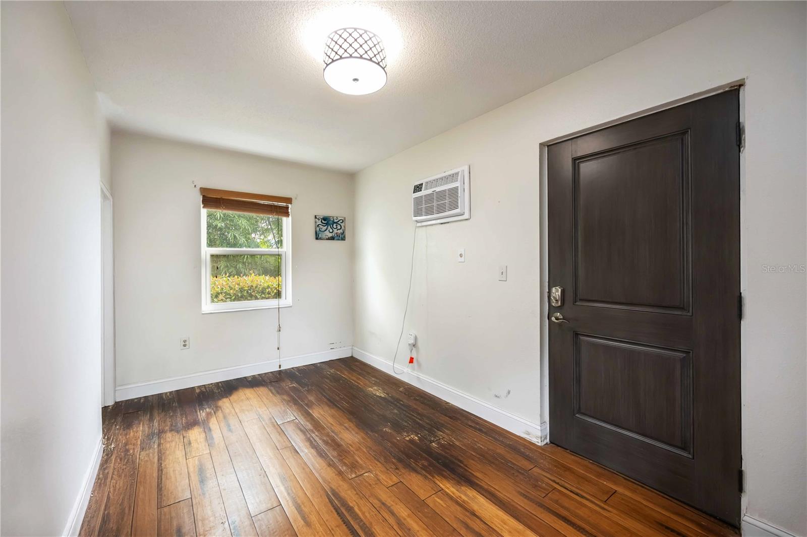 SHORE ACRES - Residential