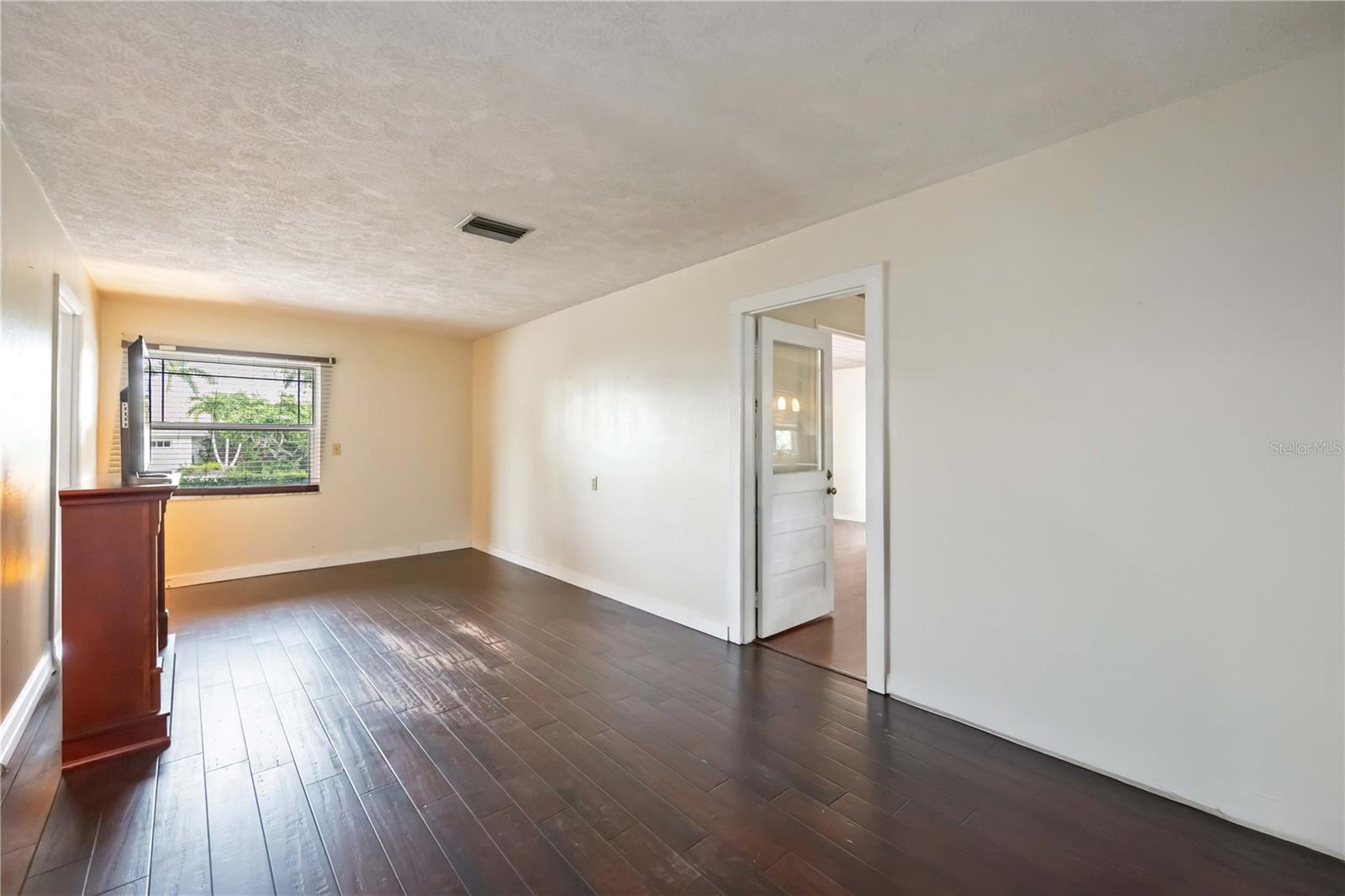 SHORE ACRES - Residential