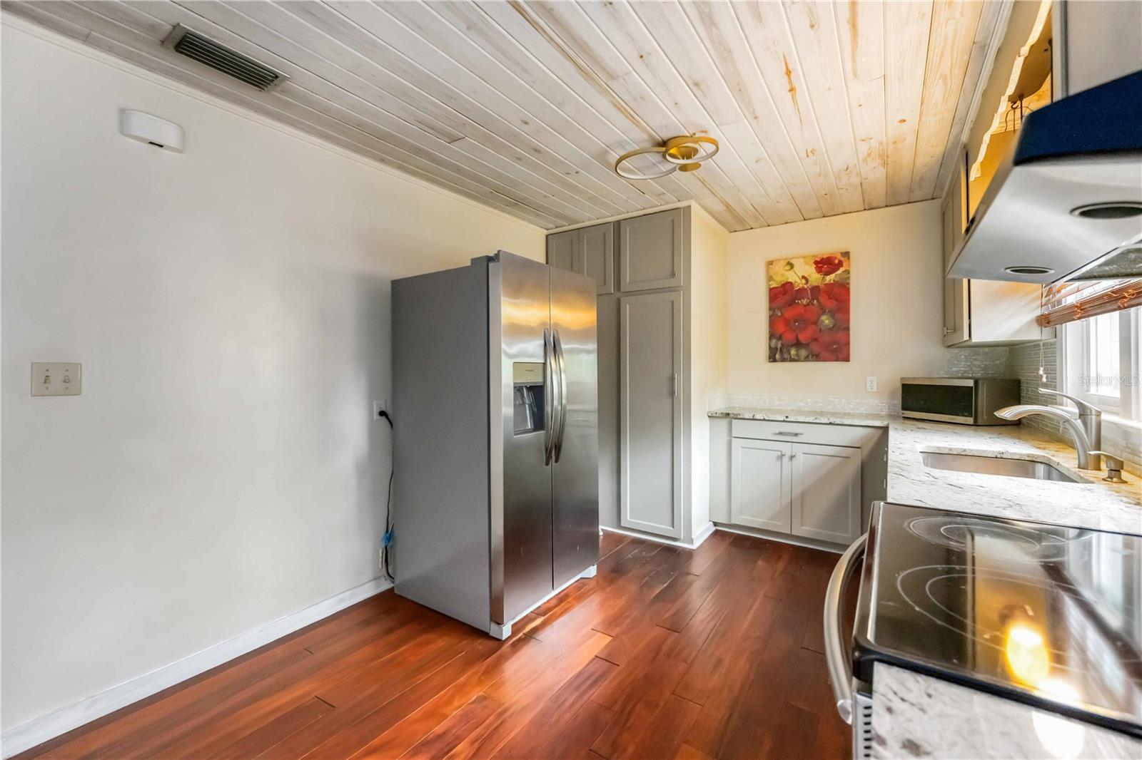 SHORE ACRES - Residential