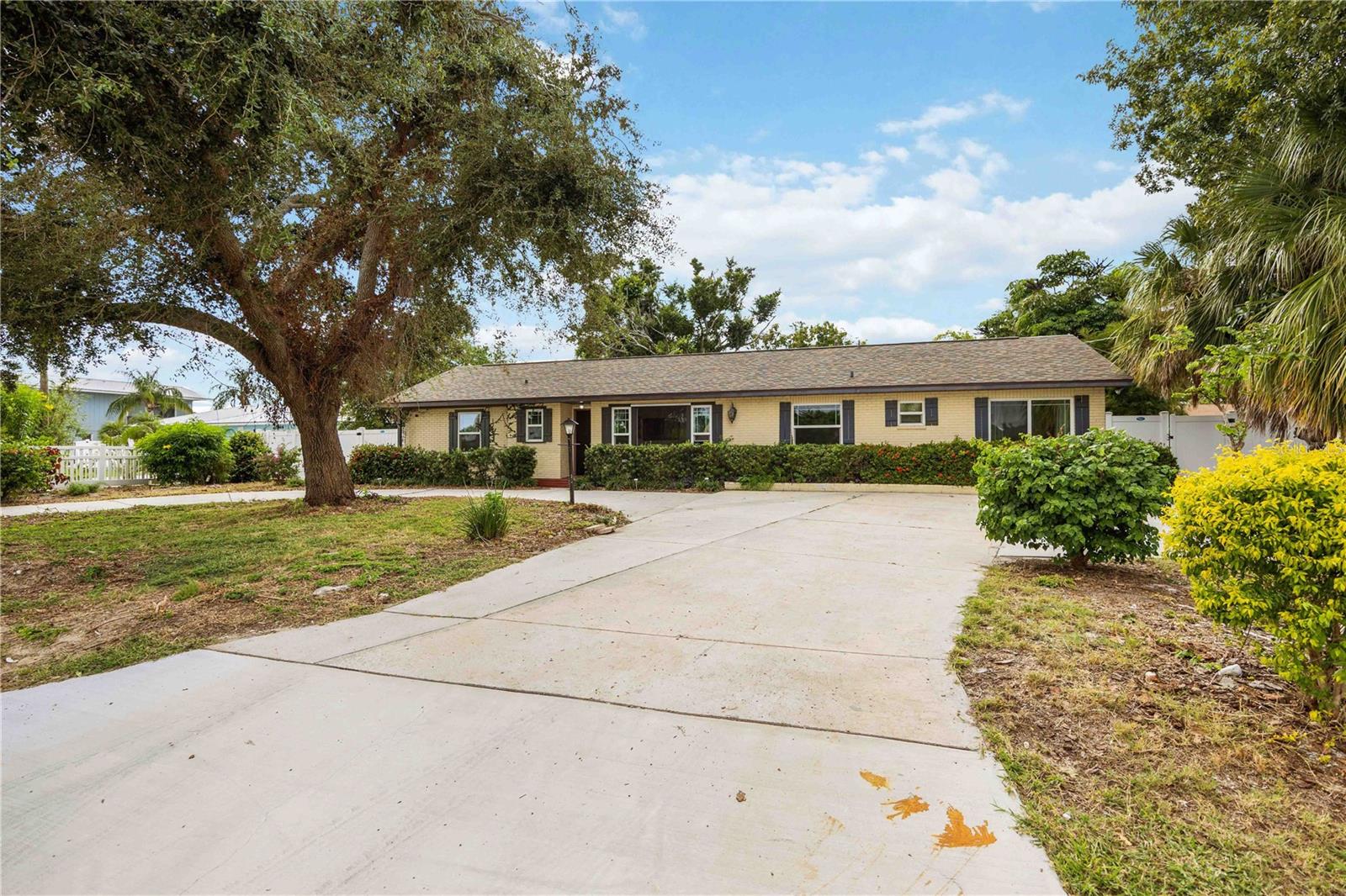 SHORE ACRES - Residential