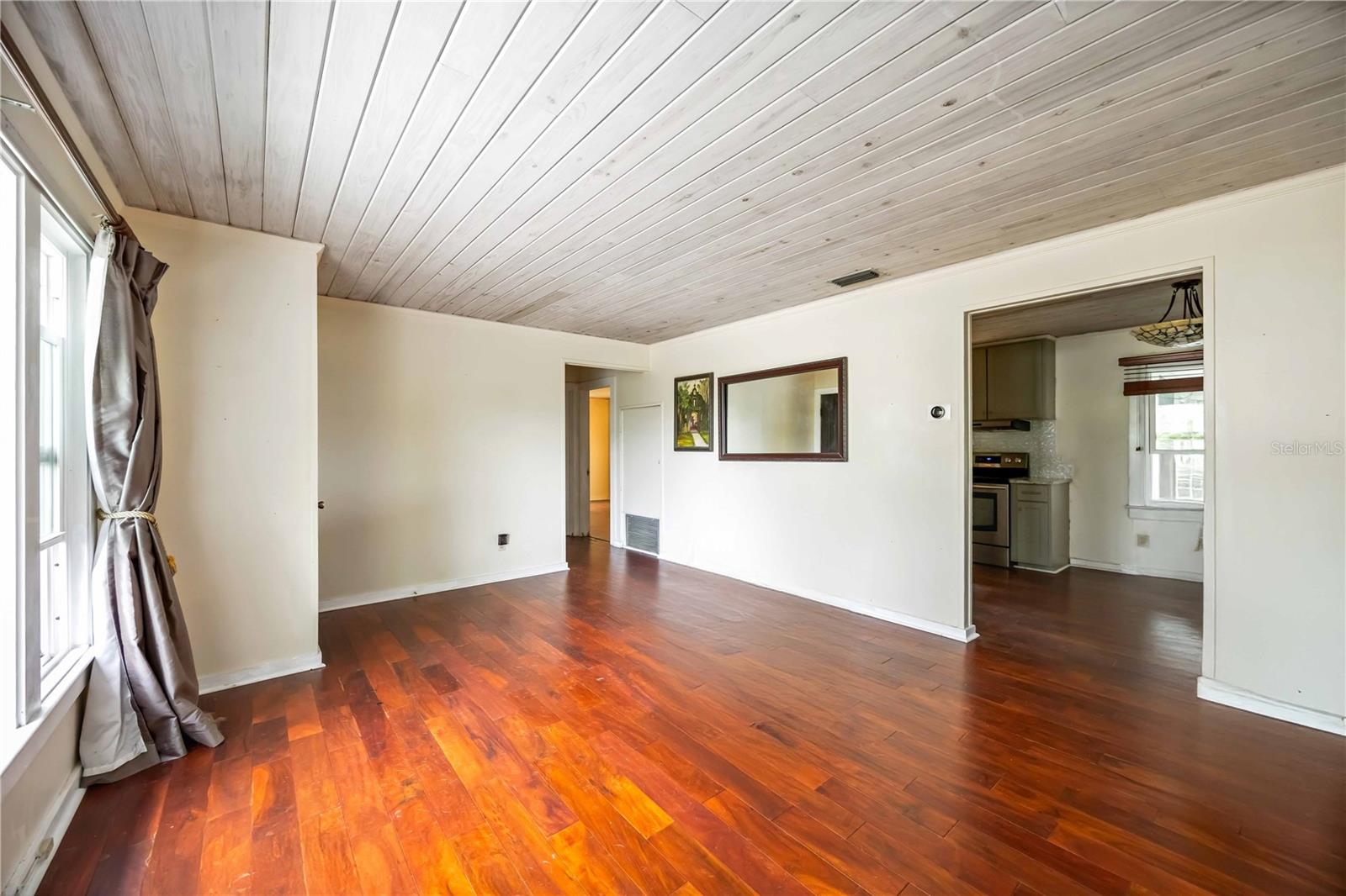 SHORE ACRES - Residential