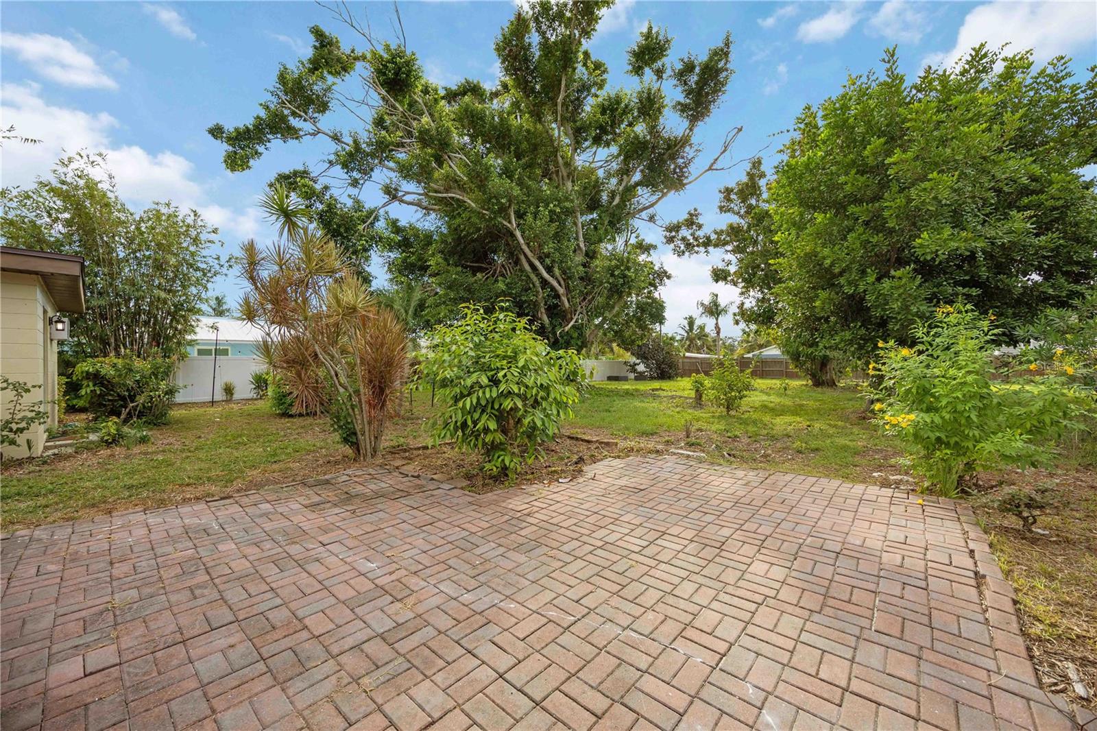 SHORE ACRES - Residential