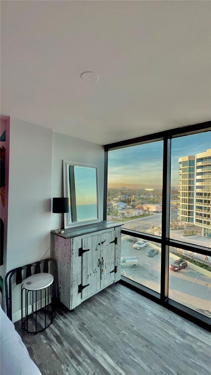 OCEANSIDE INN CONDO - Residential