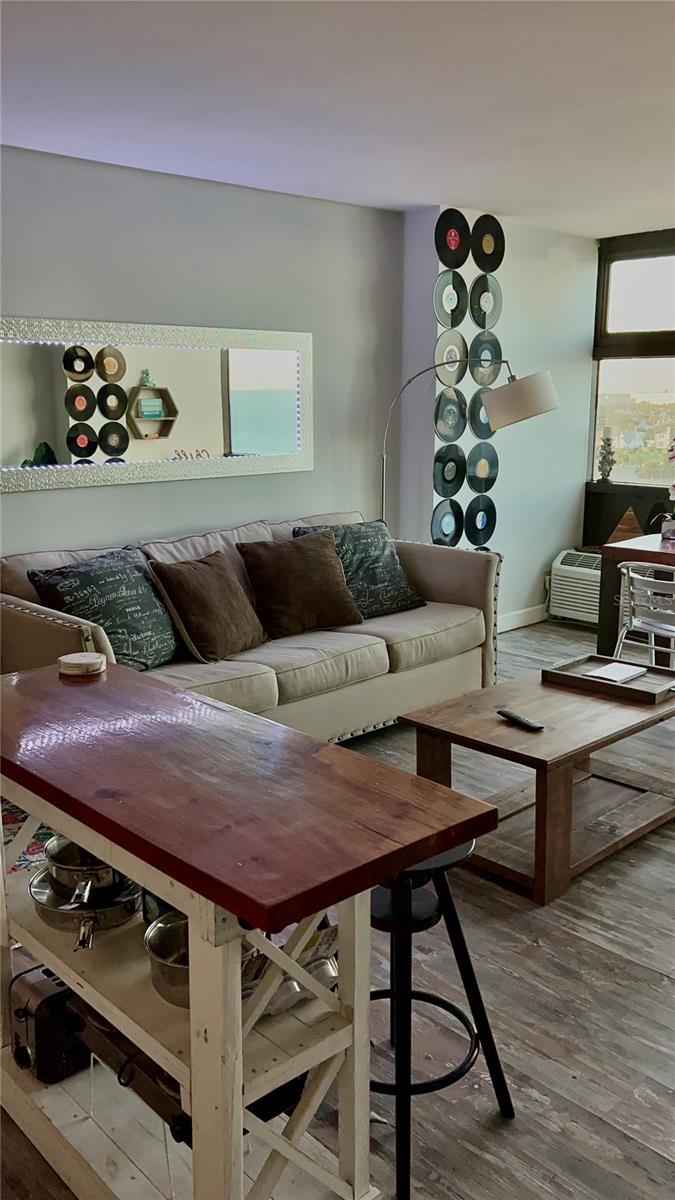 OCEANSIDE INN CONDO - Residential