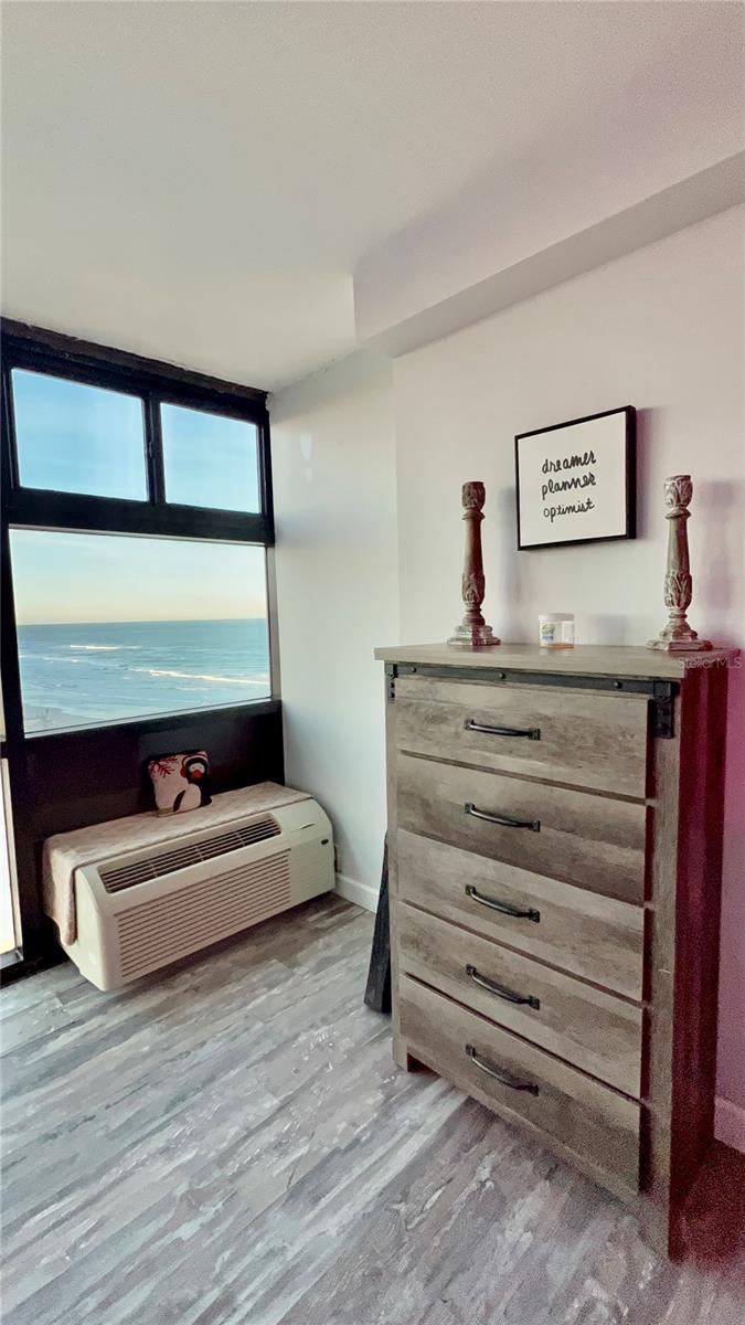 OCEANSIDE INN CONDO - Residential