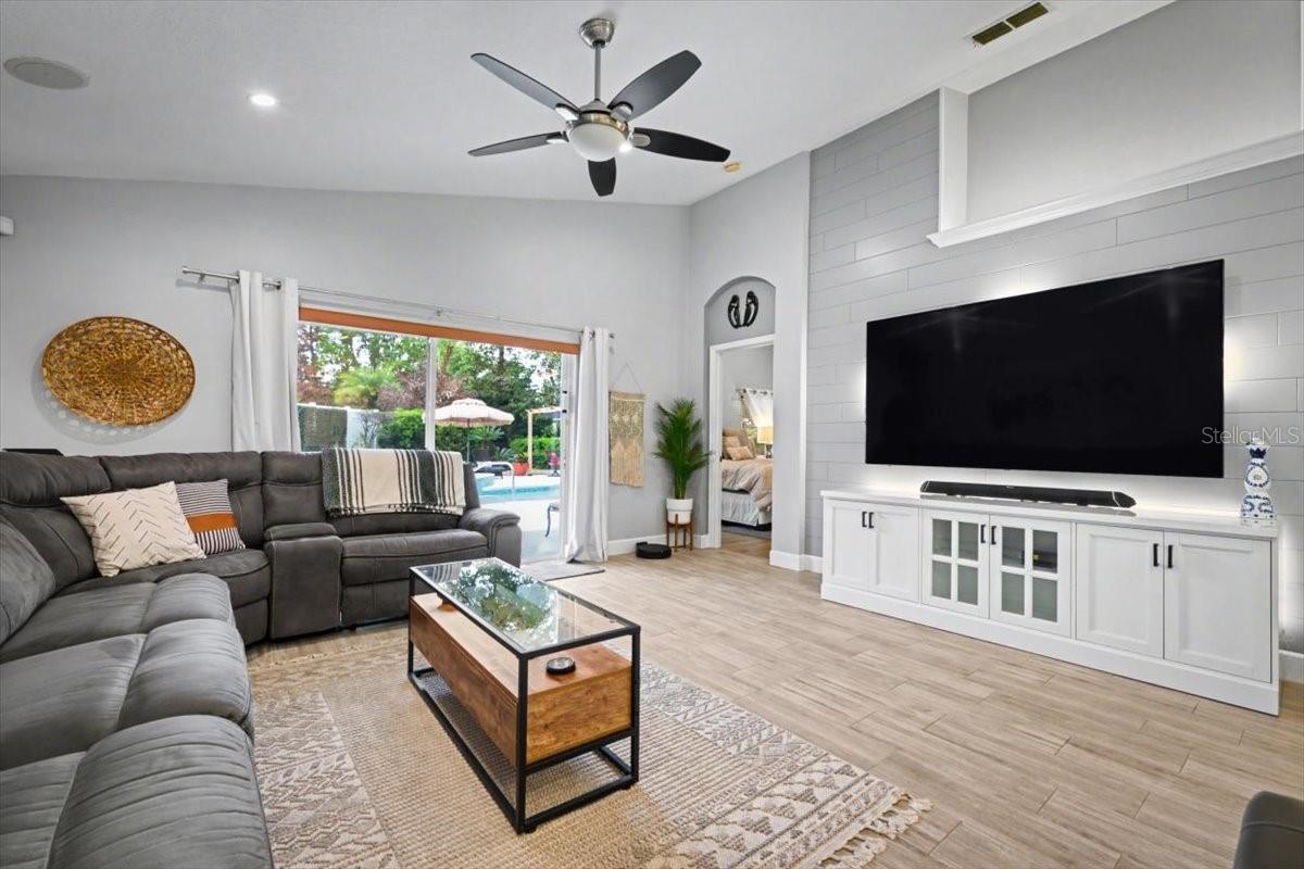 SPRING RIDGE PH 03 43/61 - Residential