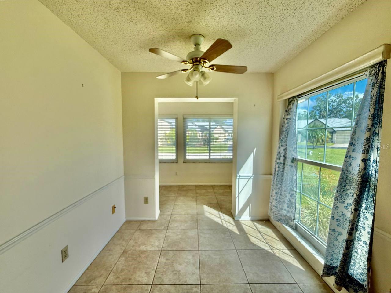 HIGHLAND LAKES - Residential Lease